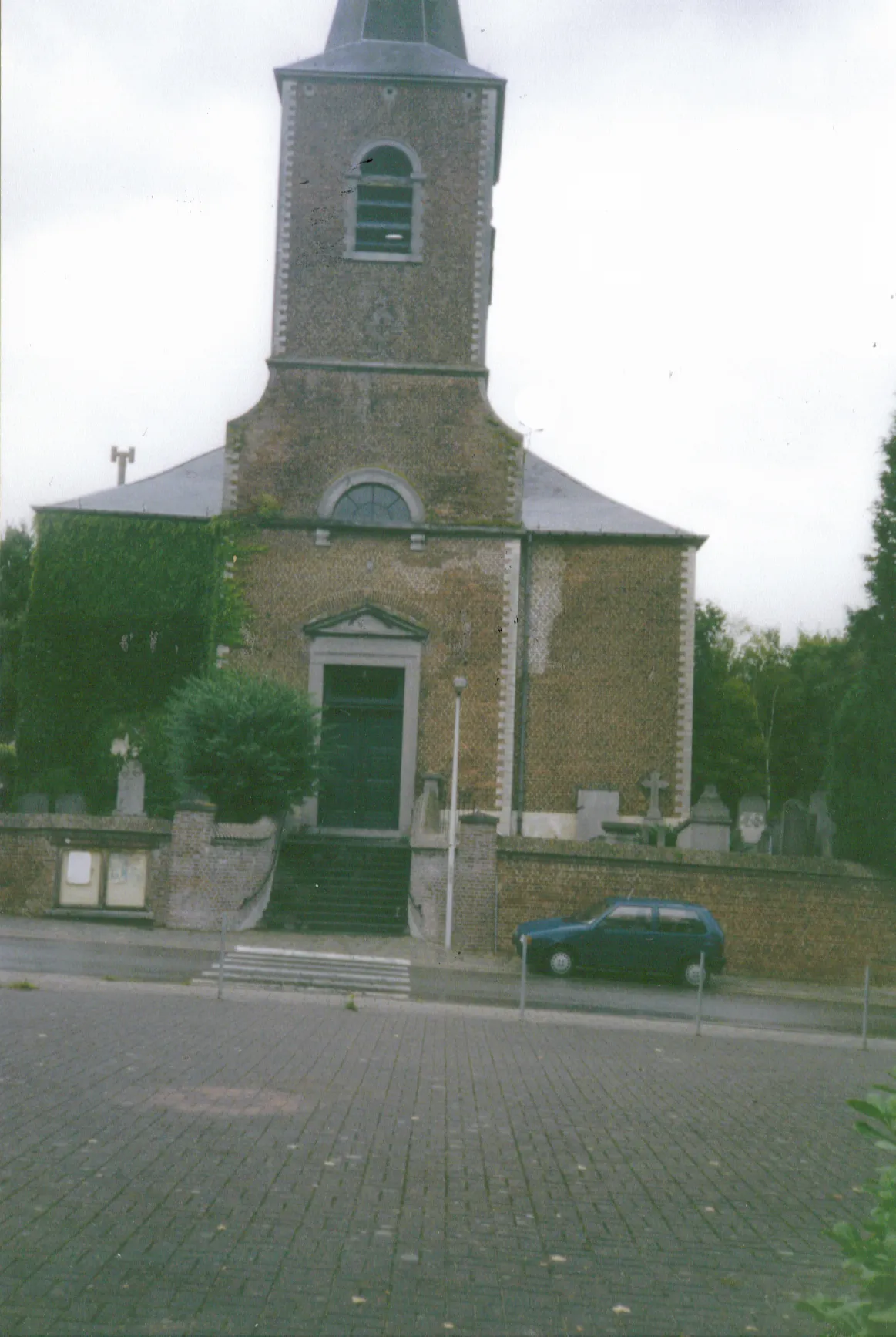 Photo showing: Rosire, l' èglîjhe