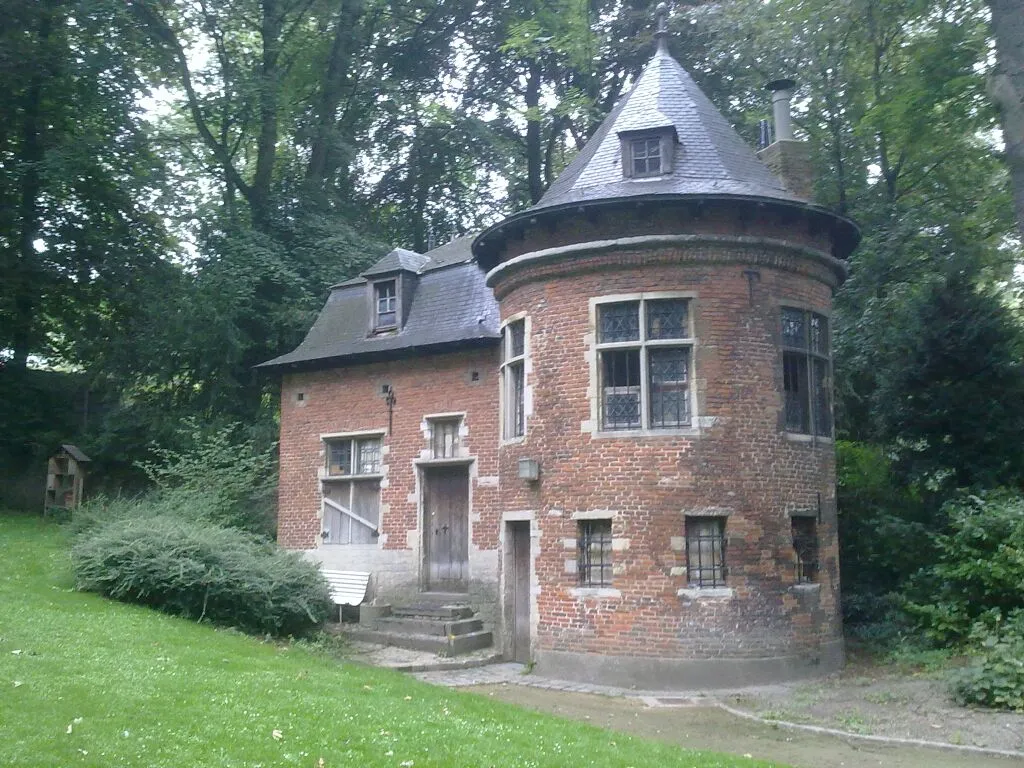 Photo showing: Tour Eggevoort in Parc Leopold, Brussels