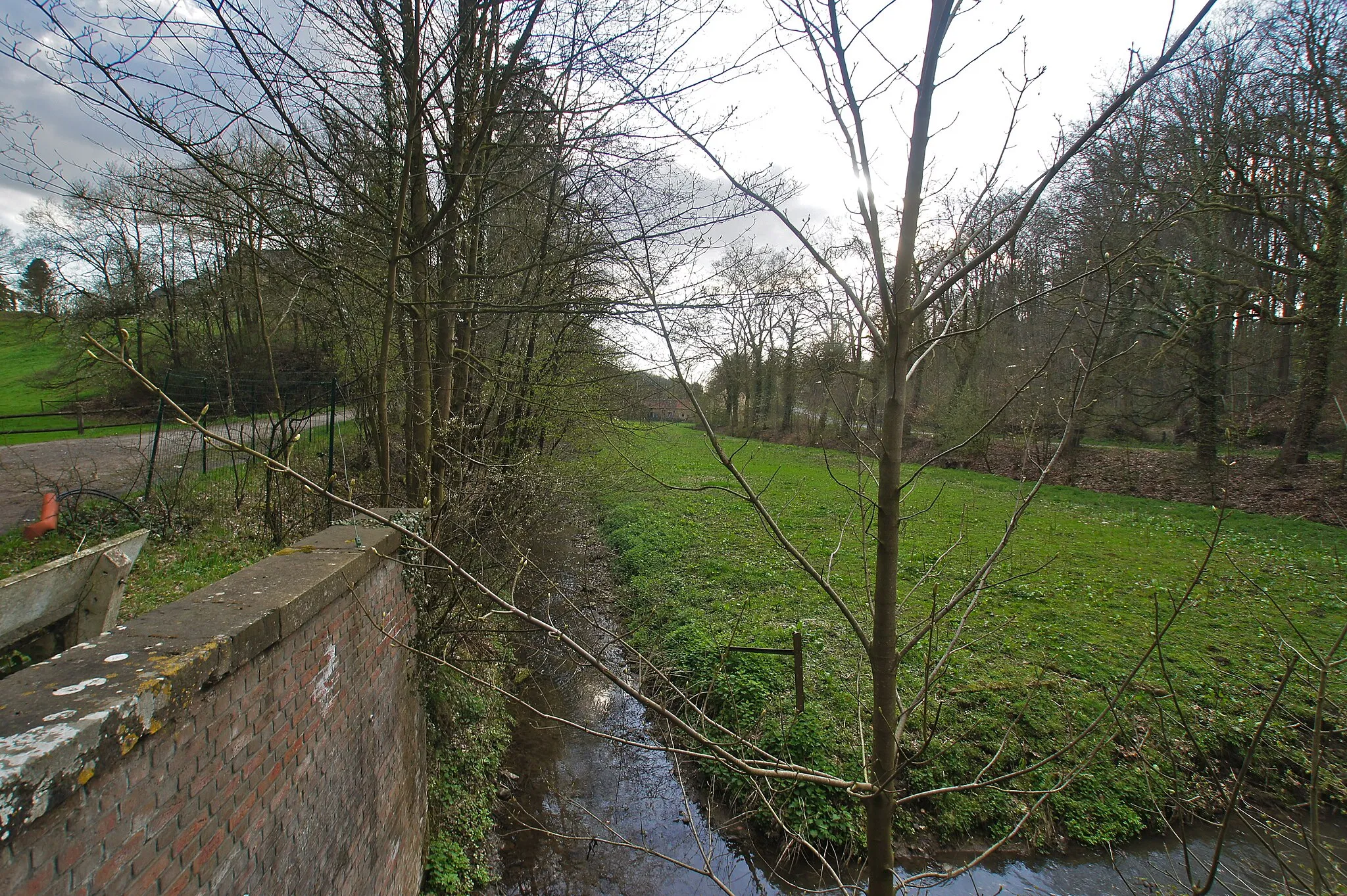 Photo showing: Villers-la-Ville, Belgium: The river Thyle in the Sart Street