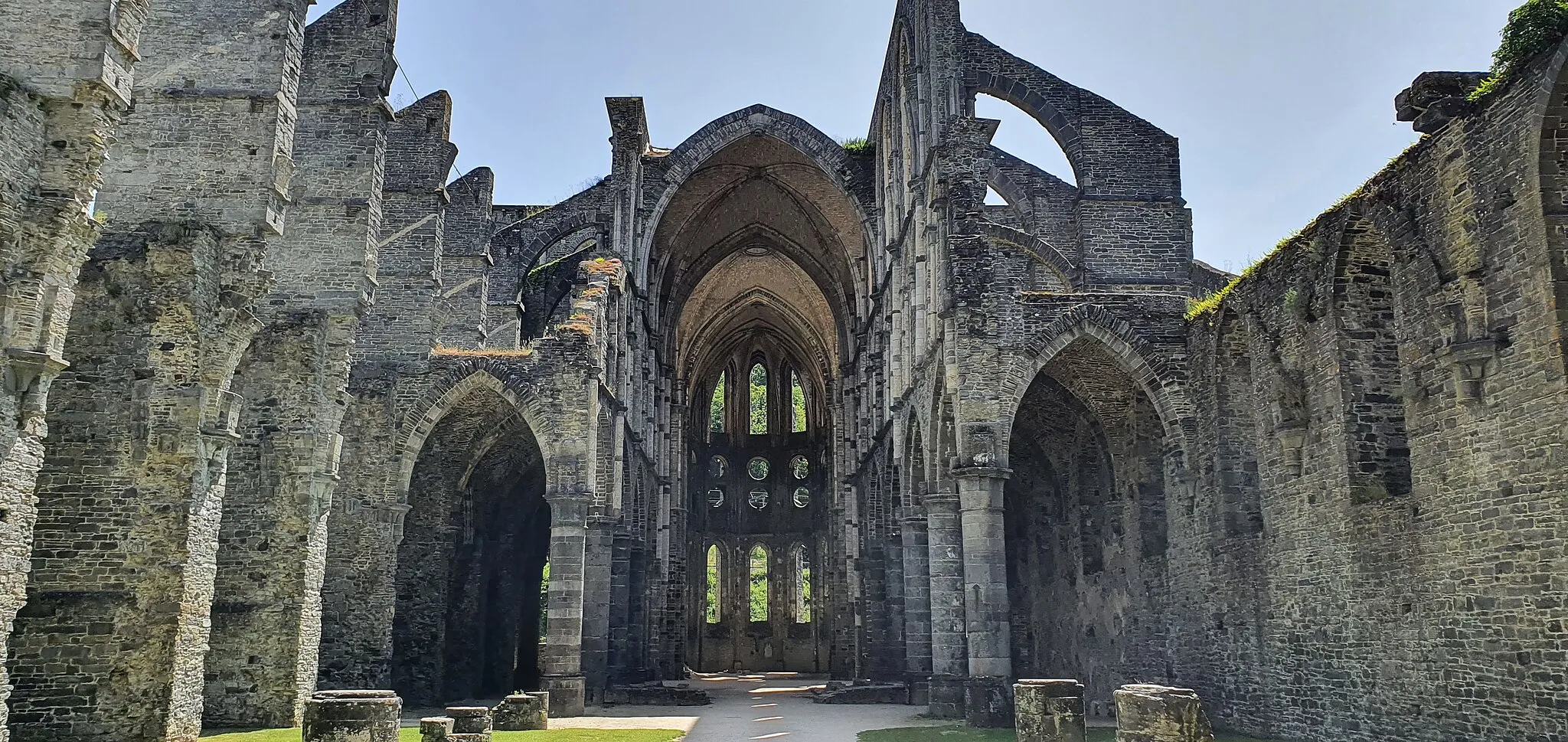 Photo showing: Abbaye - Villers-la-Ville Juni 2022 Abbatiale de Villers-la-Ville