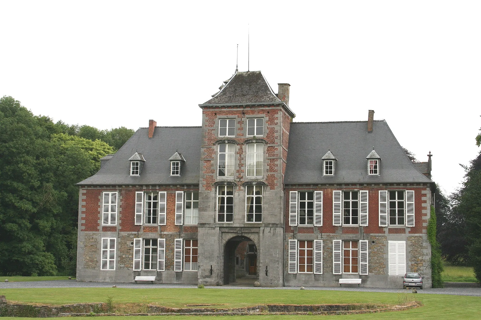Photo showing: Ecaussinnes-d’Enghien (Belgium), the « la Follie » castle (XVIth century).