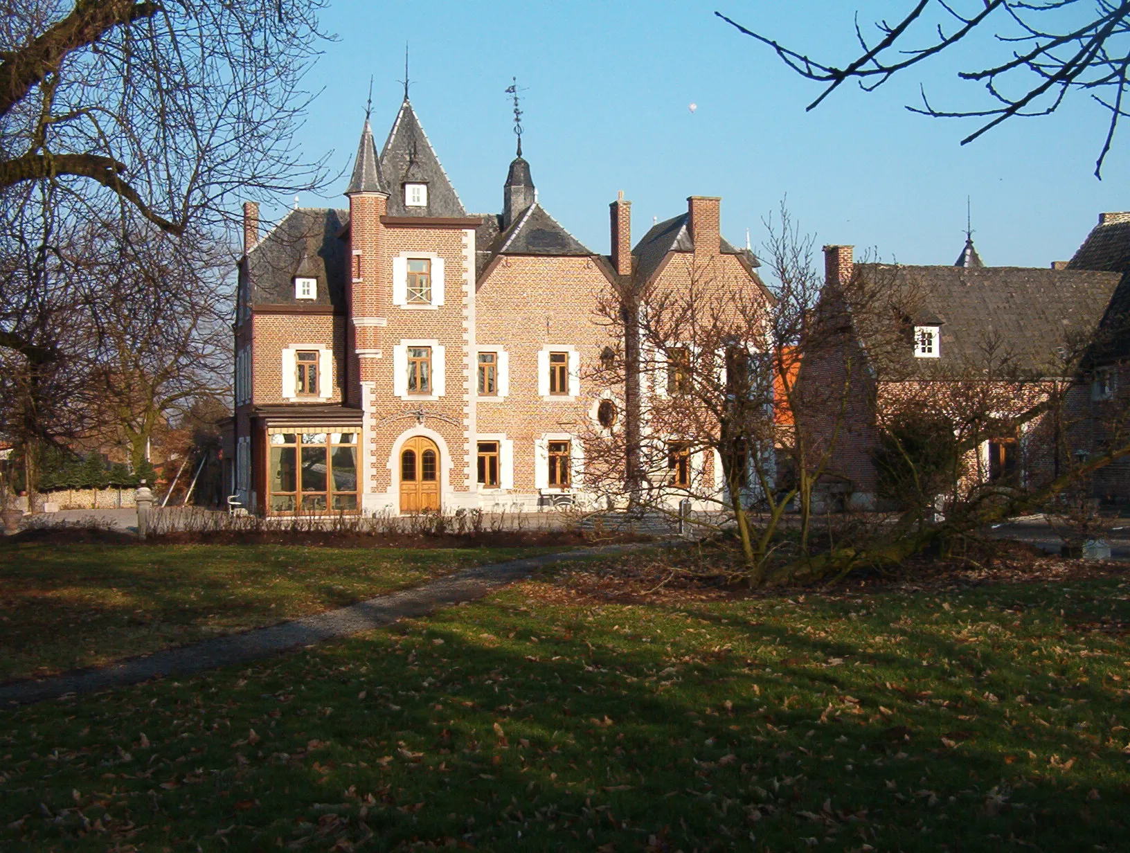 Photo showing: Château Thysen Faimes