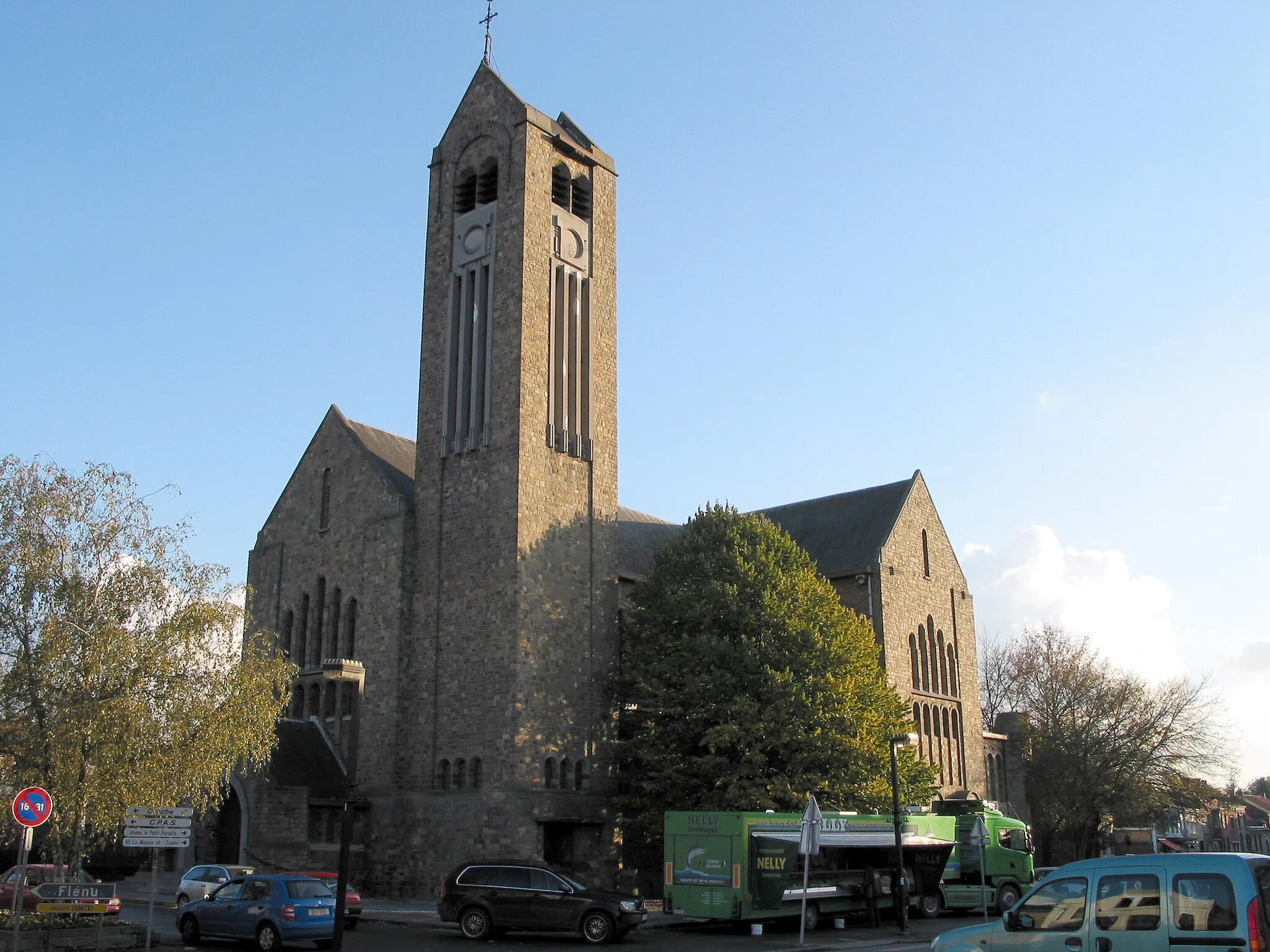 Photo showing: Quaregnon (Belgium), the new St. Quentin 's church (1934).