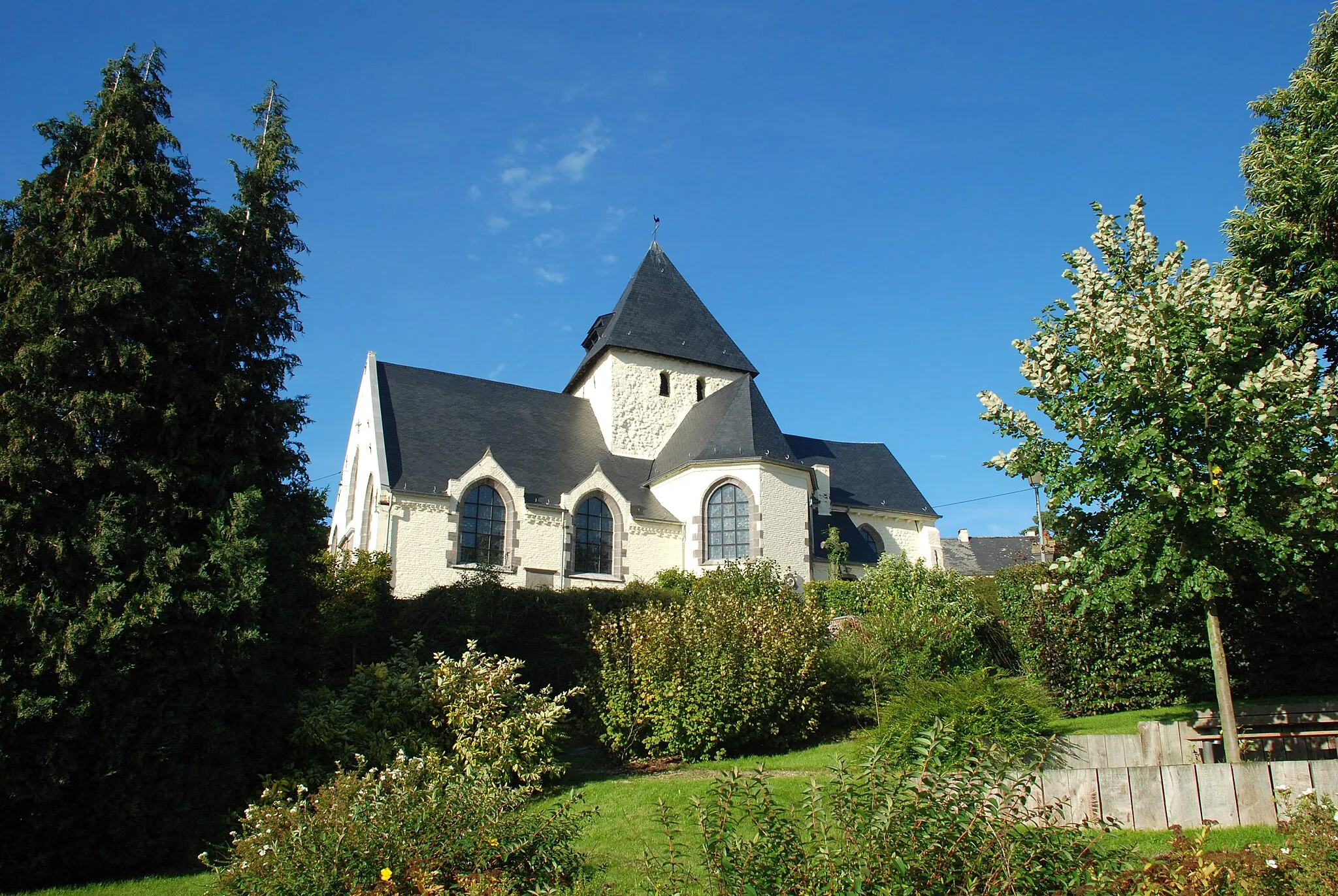 Photo showing: Belgique - Wallonie - Église Saint-Laurent de Haut-Ittre