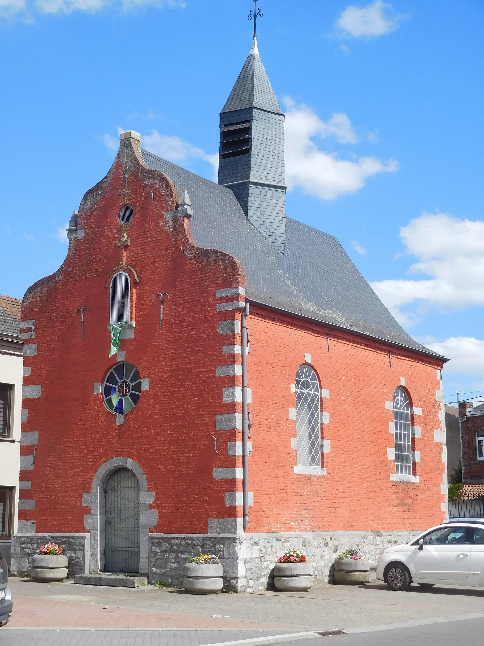 Photo showing: La très ancienne chapelle Saint-Roch se trouve sur la 'place Saint-Roch', à l'entrée de Châtelet, près de Charleroi (Belgium)