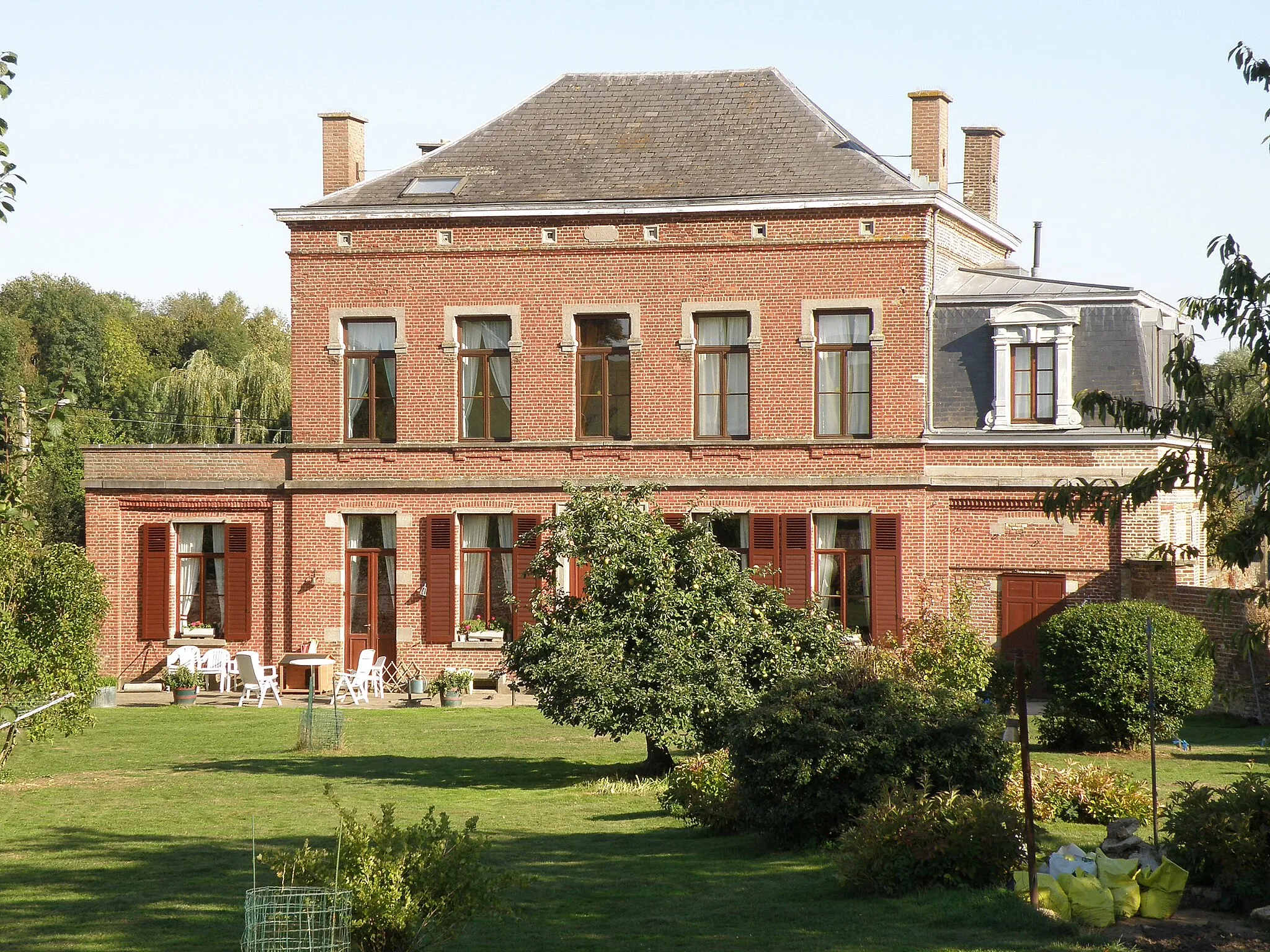 Photo showing: Honnelles (prov. de Hainaut, Belgique). Maison patricienne rue Grison, dans le village d'Angre.