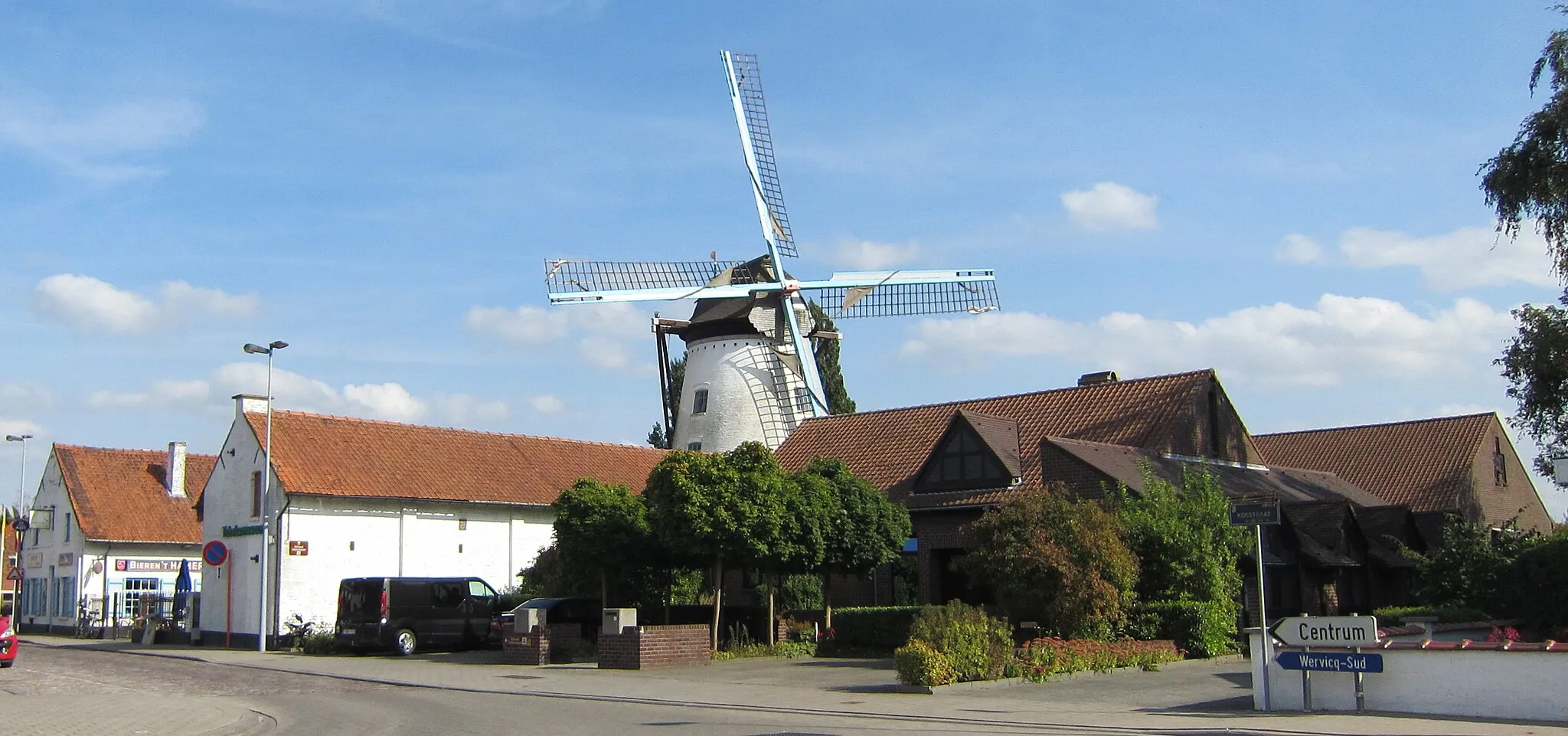 Photo showing: Le moulin.