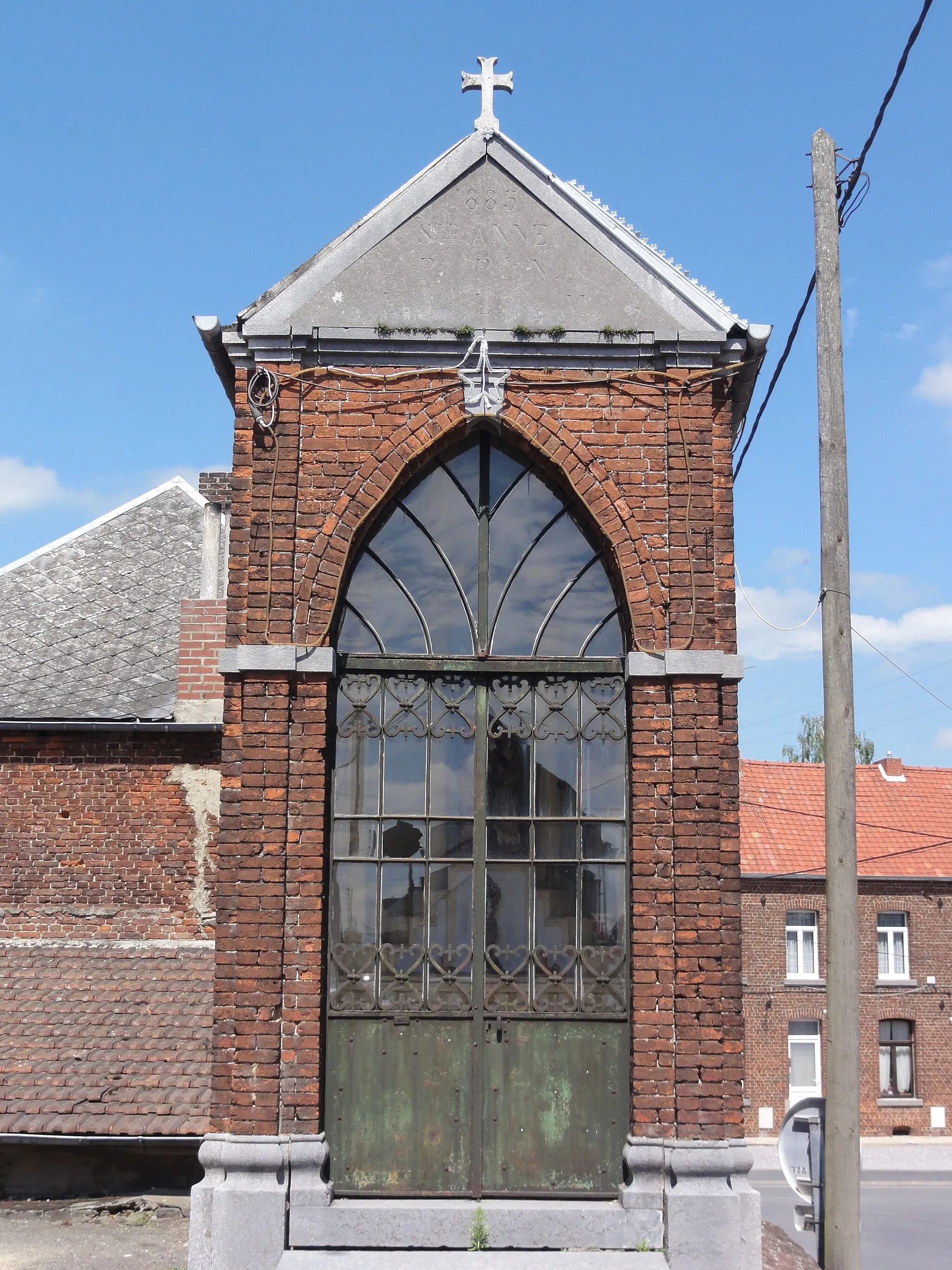 Photo showing: Villers-Sire-Nicole (Nord, Fr) chapelle, rue des Caches/Rue du Château