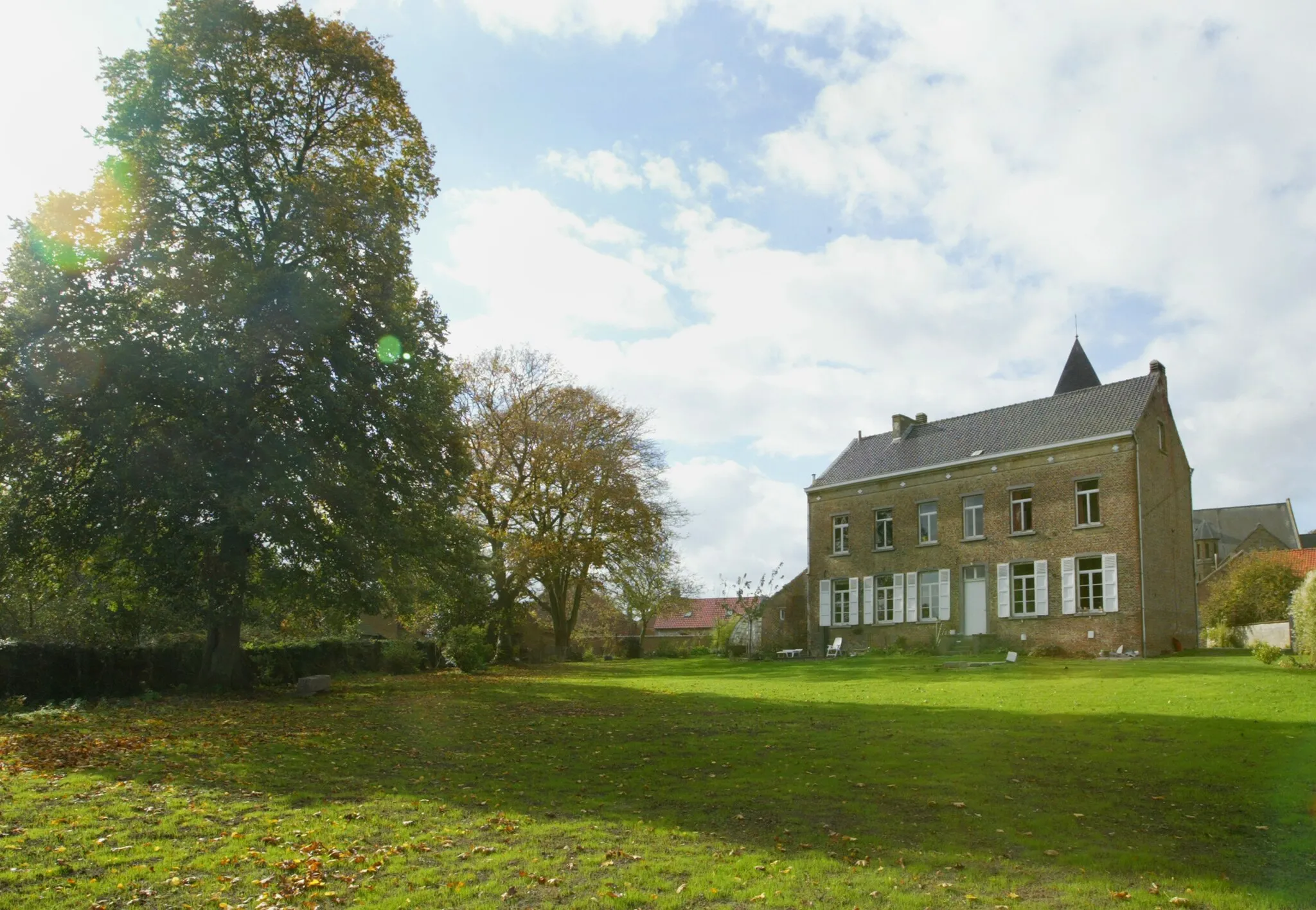 Photo showing: De pastorie van Heikruis met landschappelijke tuin
