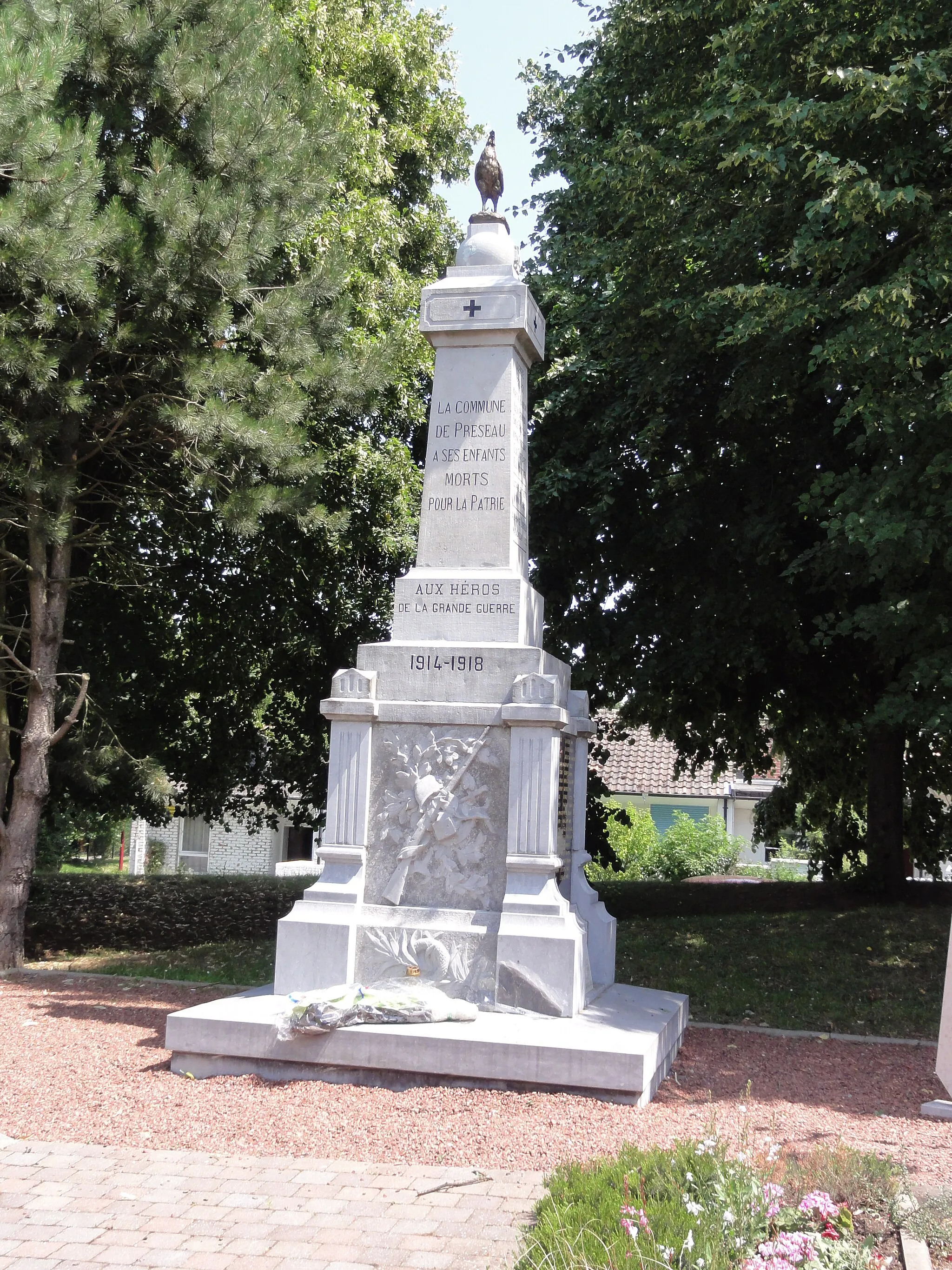 Photo showing: Préseau (Nord, Fr) monument aux morts