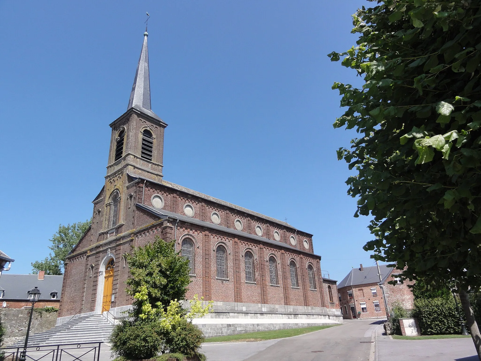 Photo showing: Sars-Poteries (Nord, Fr) église