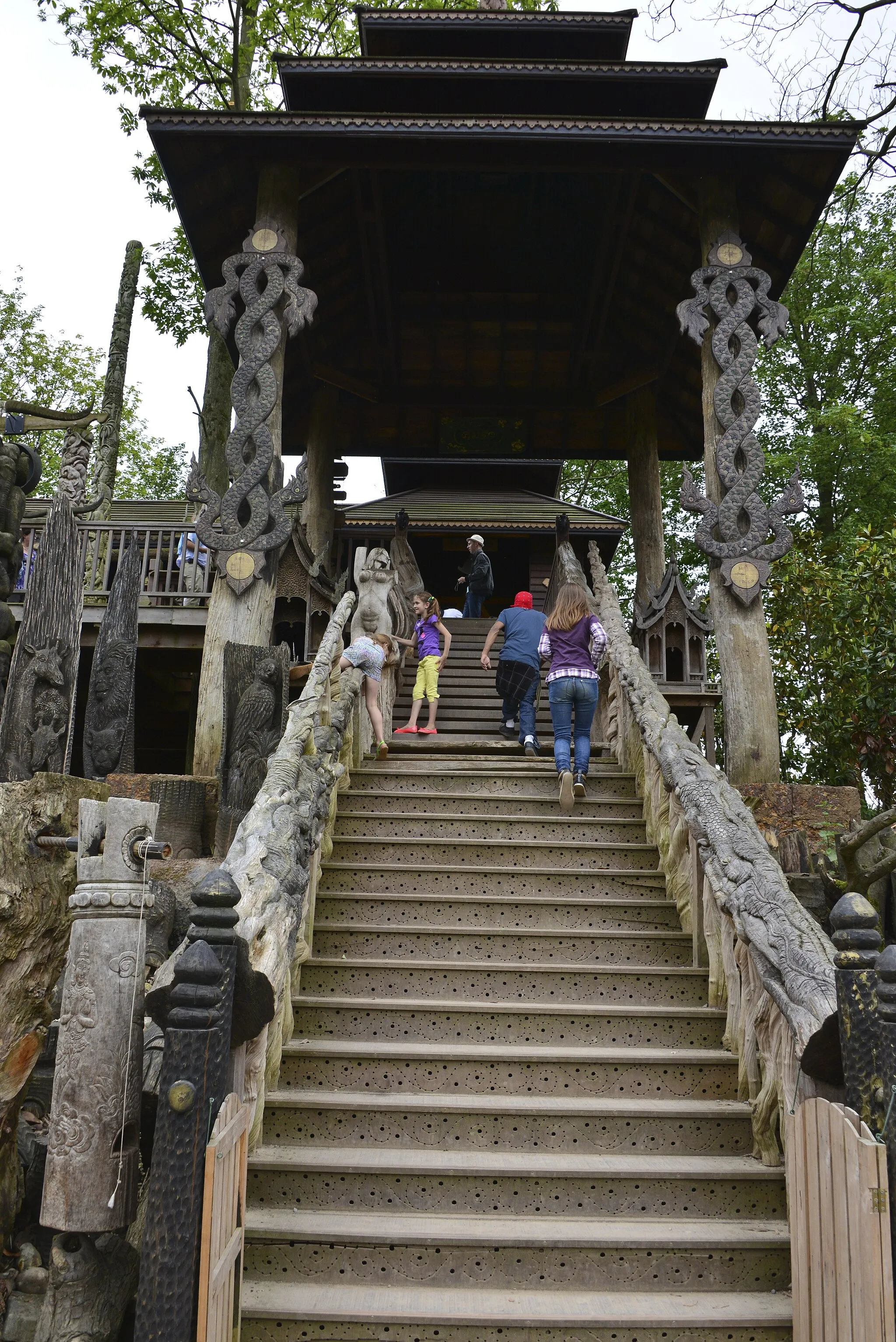 Photo showing: Vue du royaume de Ganesha.