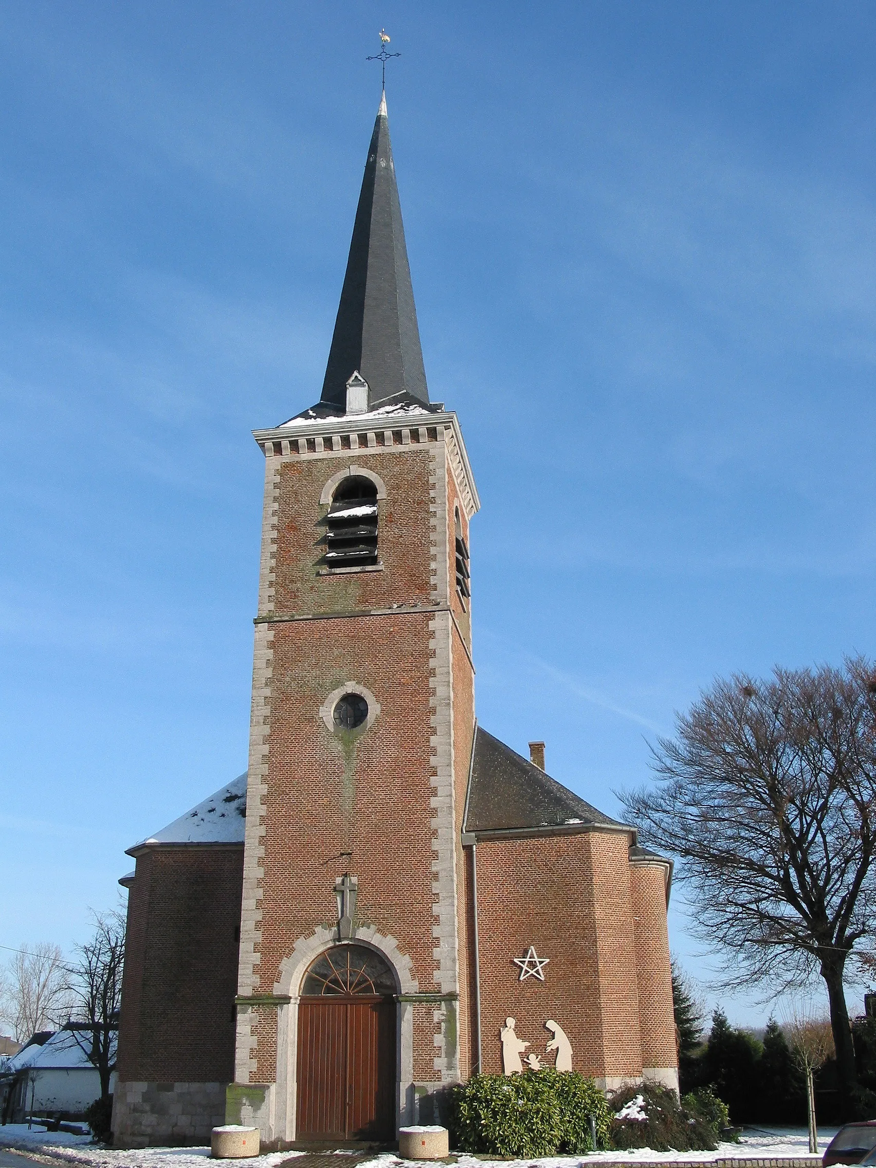 Photo showing: Thieusies (Belgium), the St. Peter church.