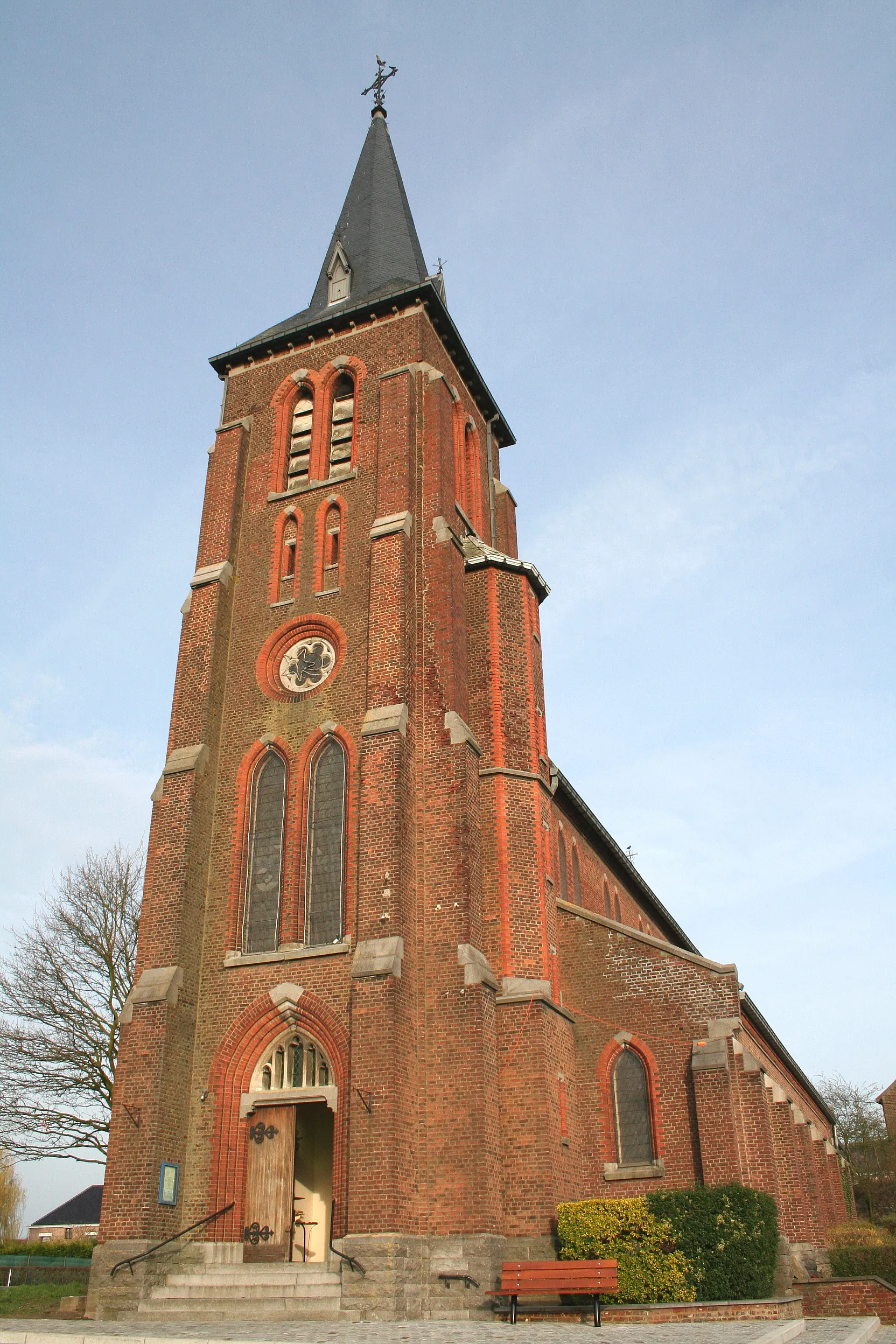 Photo showing: Ghislenghien (Belgium), the John the Apostle church (1906).