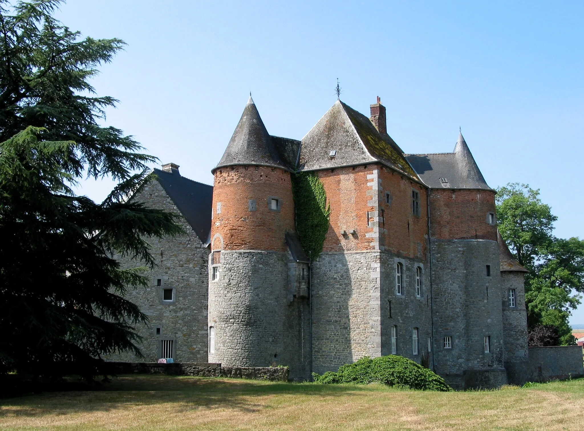 Photo showing: Leers-et-Fosteau (Belgium), the castle (XIV-XIXth centuries).