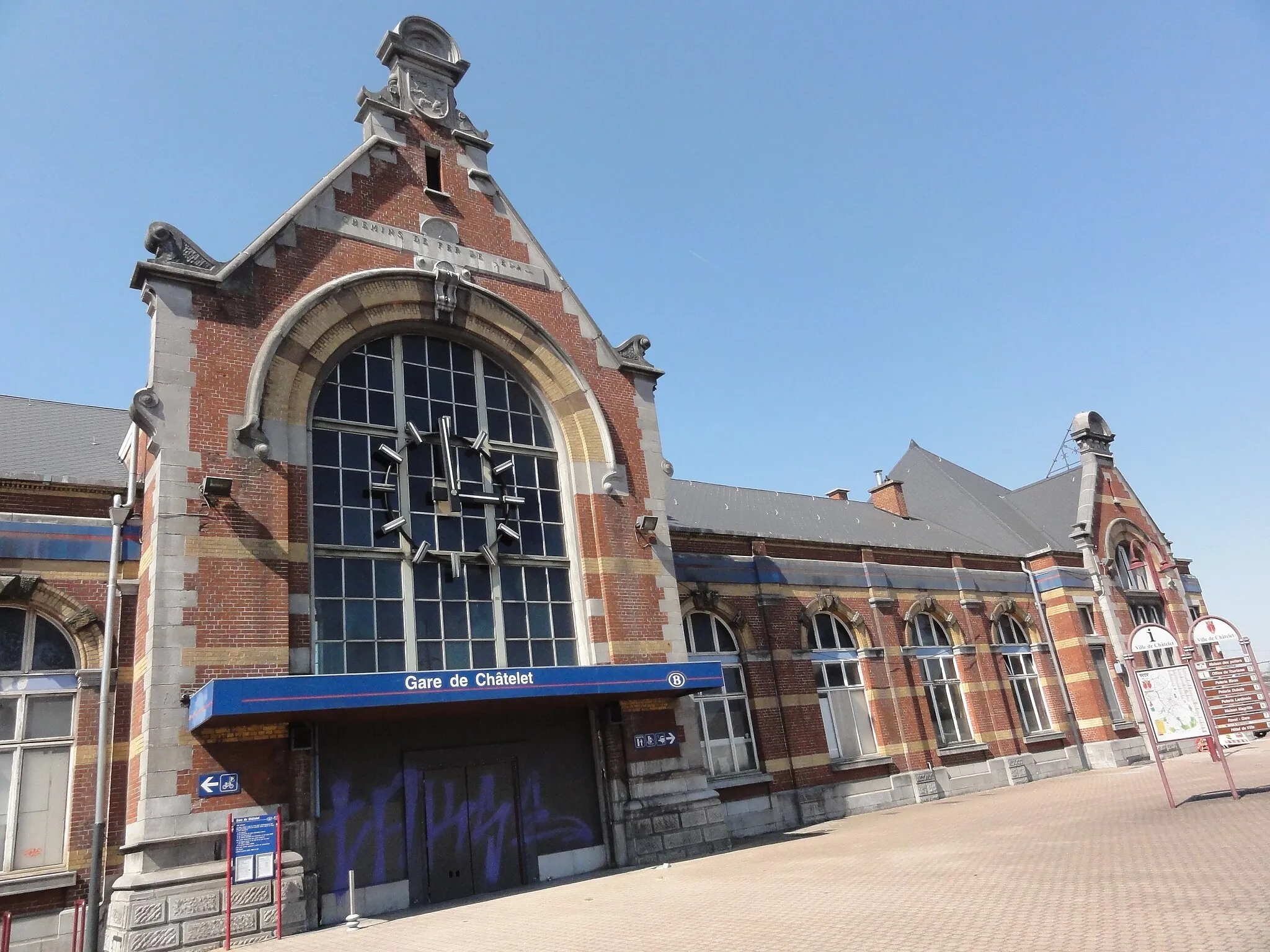 Photo showing: Châtelet (Hainaut), la gare