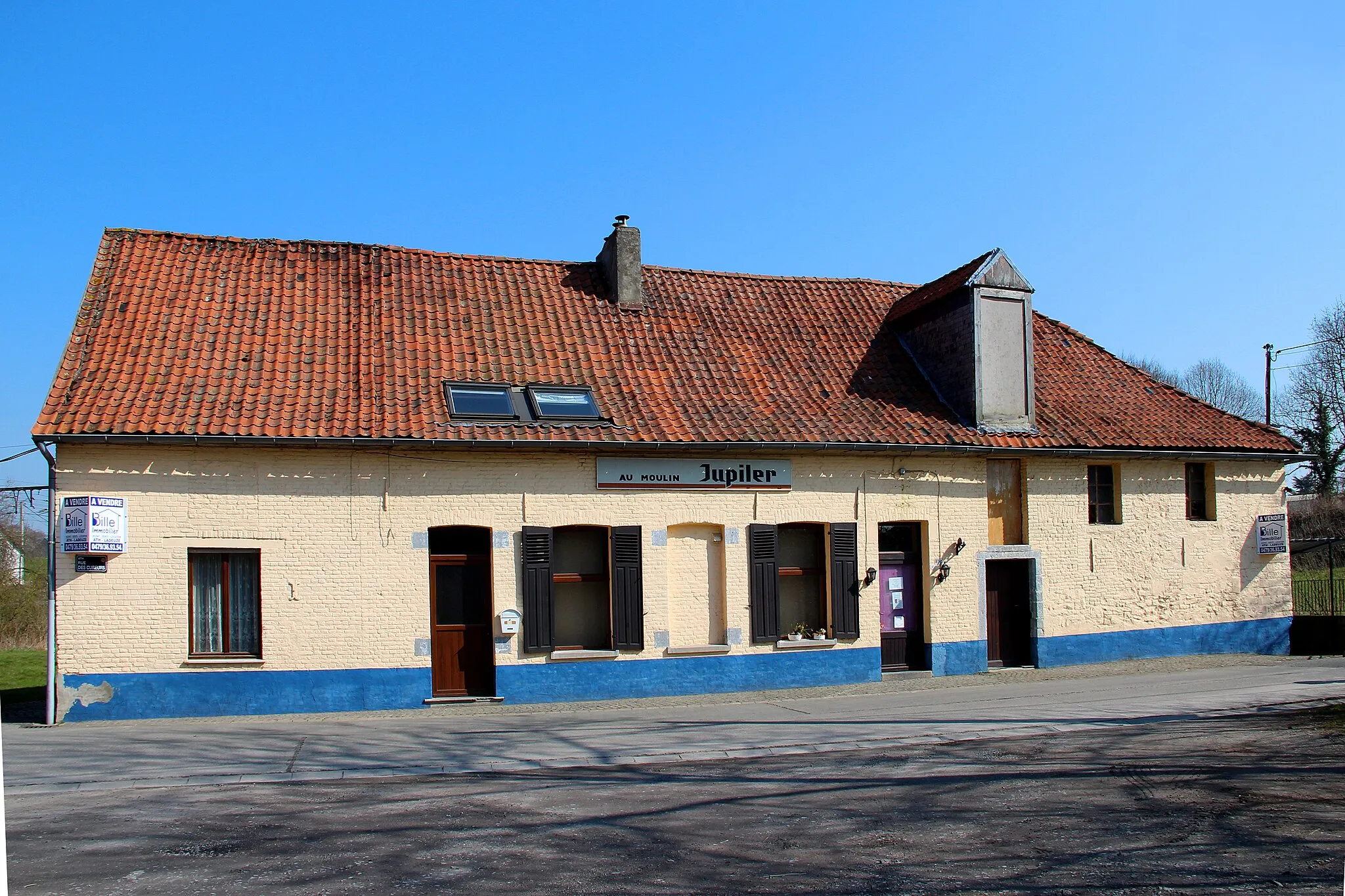 Photo showing: Irchonwelz (Belgique), ancien moulin à eau.