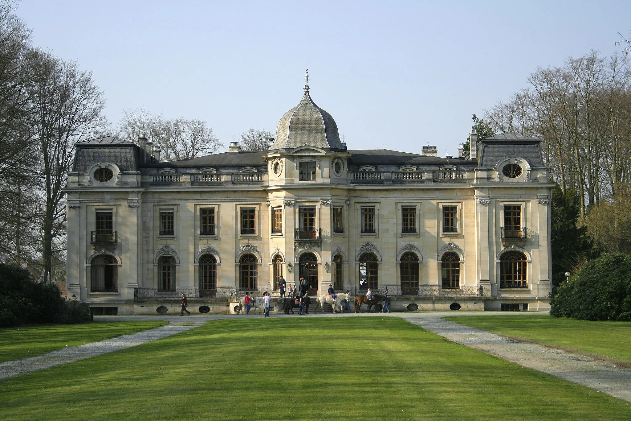 Photo showing: Enghien (Belgium),  the château 'Empain' (1913).