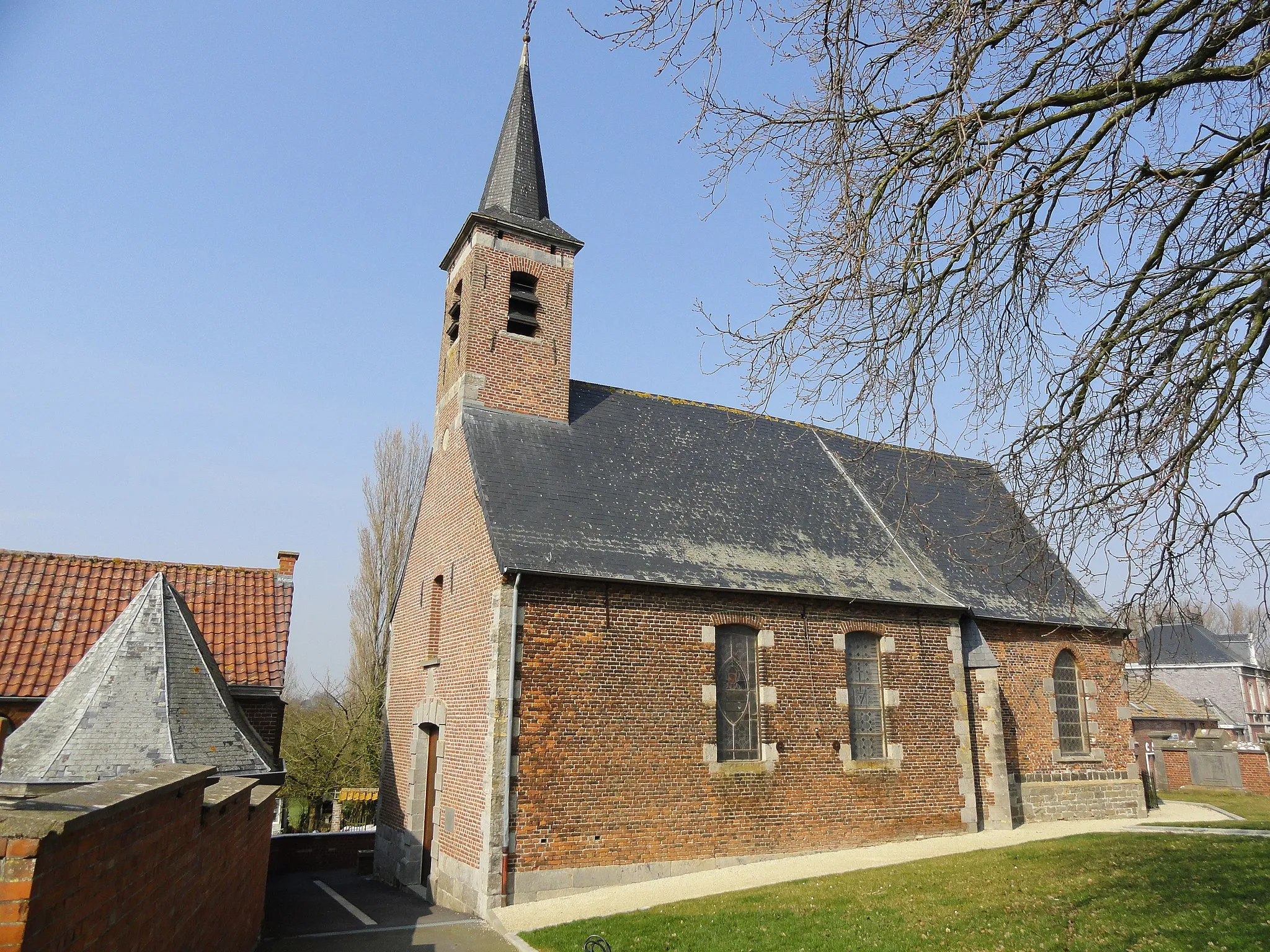 Photo showing: Chapelle Notre Dame, située à 7911 Moustier