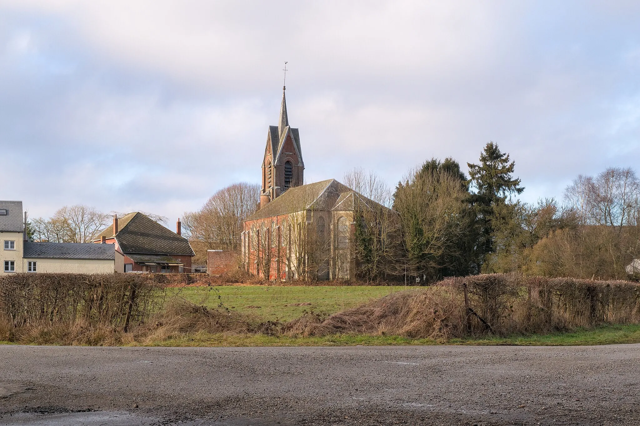 Photo showing: Sautin church (Sivry-Rance, Belgium). Part of "La Grande Traversée de la Forêt du Pays de Chimay" hike.