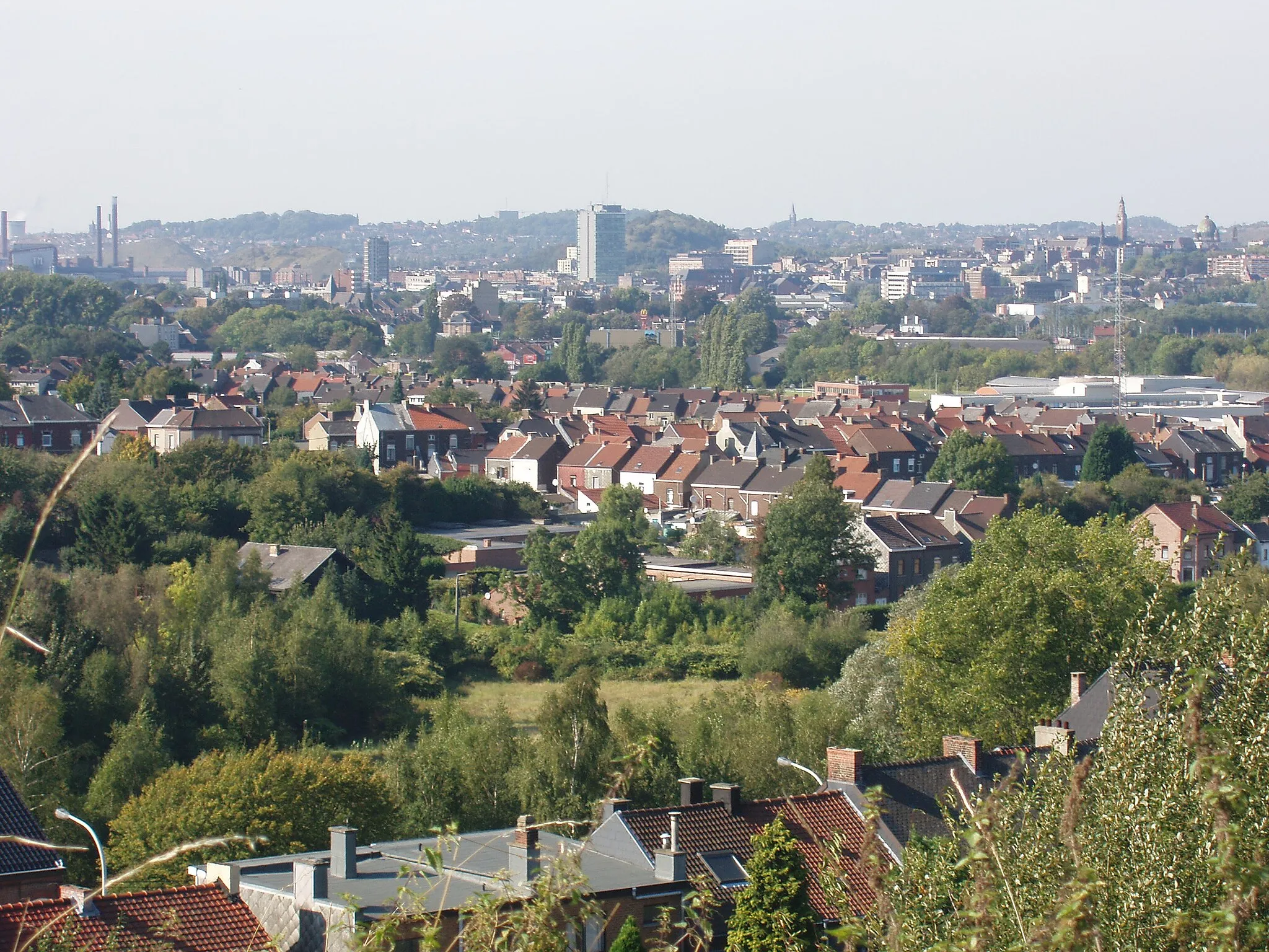 Photo showing: Blick auf Charleroi.