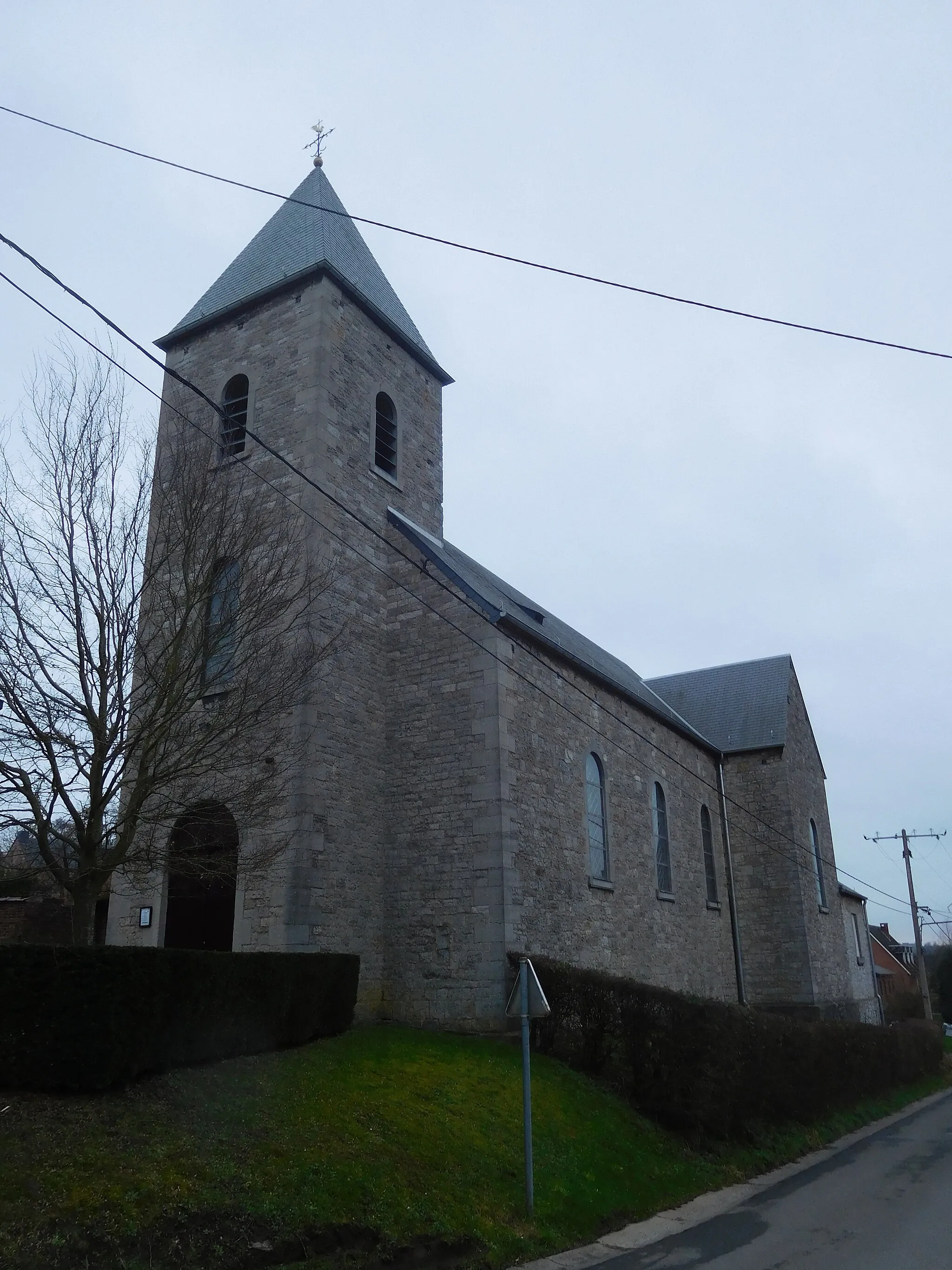 Photo showing: L'église Saint-Joseph se trouve à Sovimont un hameau de la commune de Floreffe (Belgique)