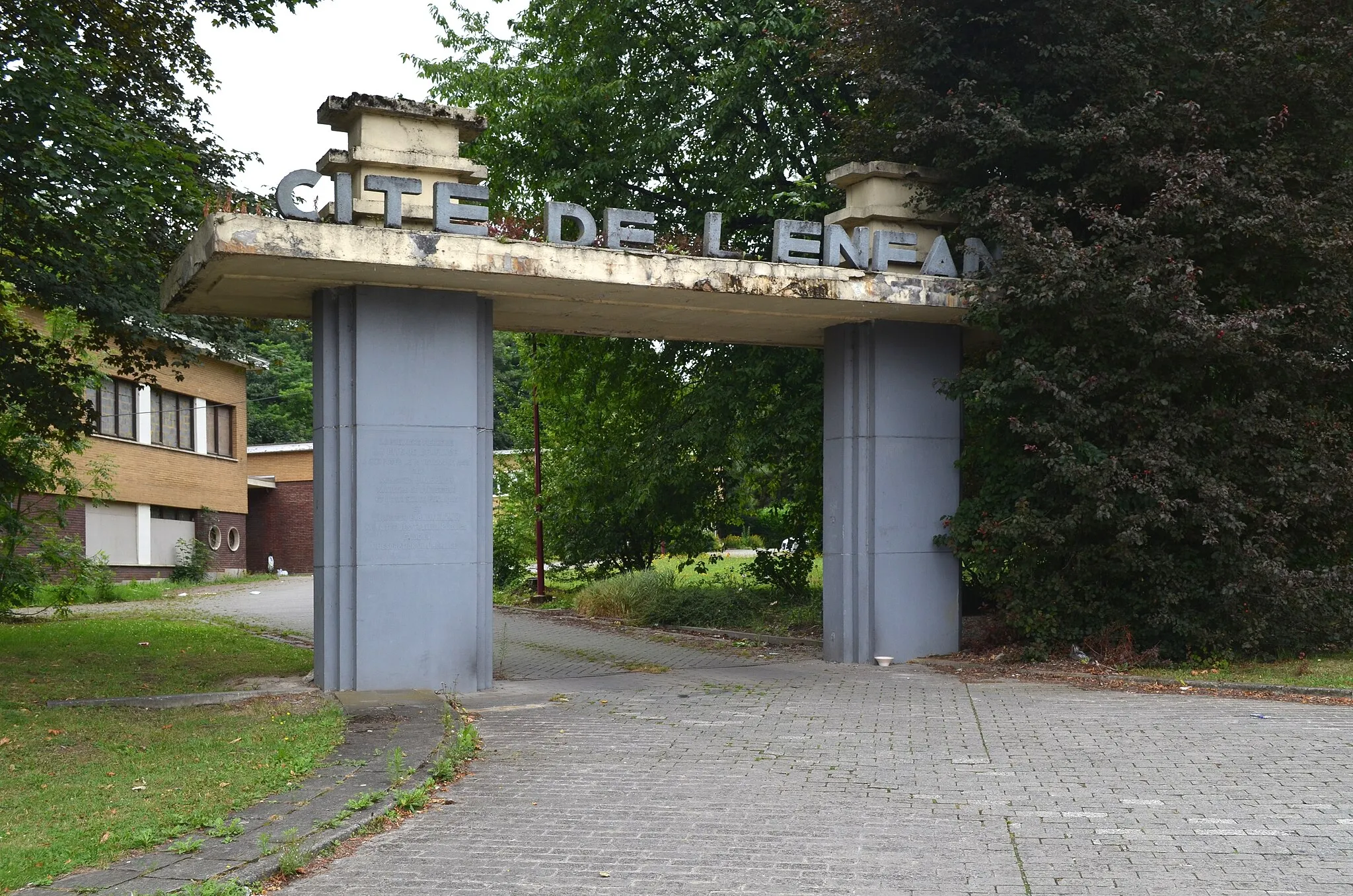 Photo showing: Marcinelle (Charleroi) - Cité de l'Enfance