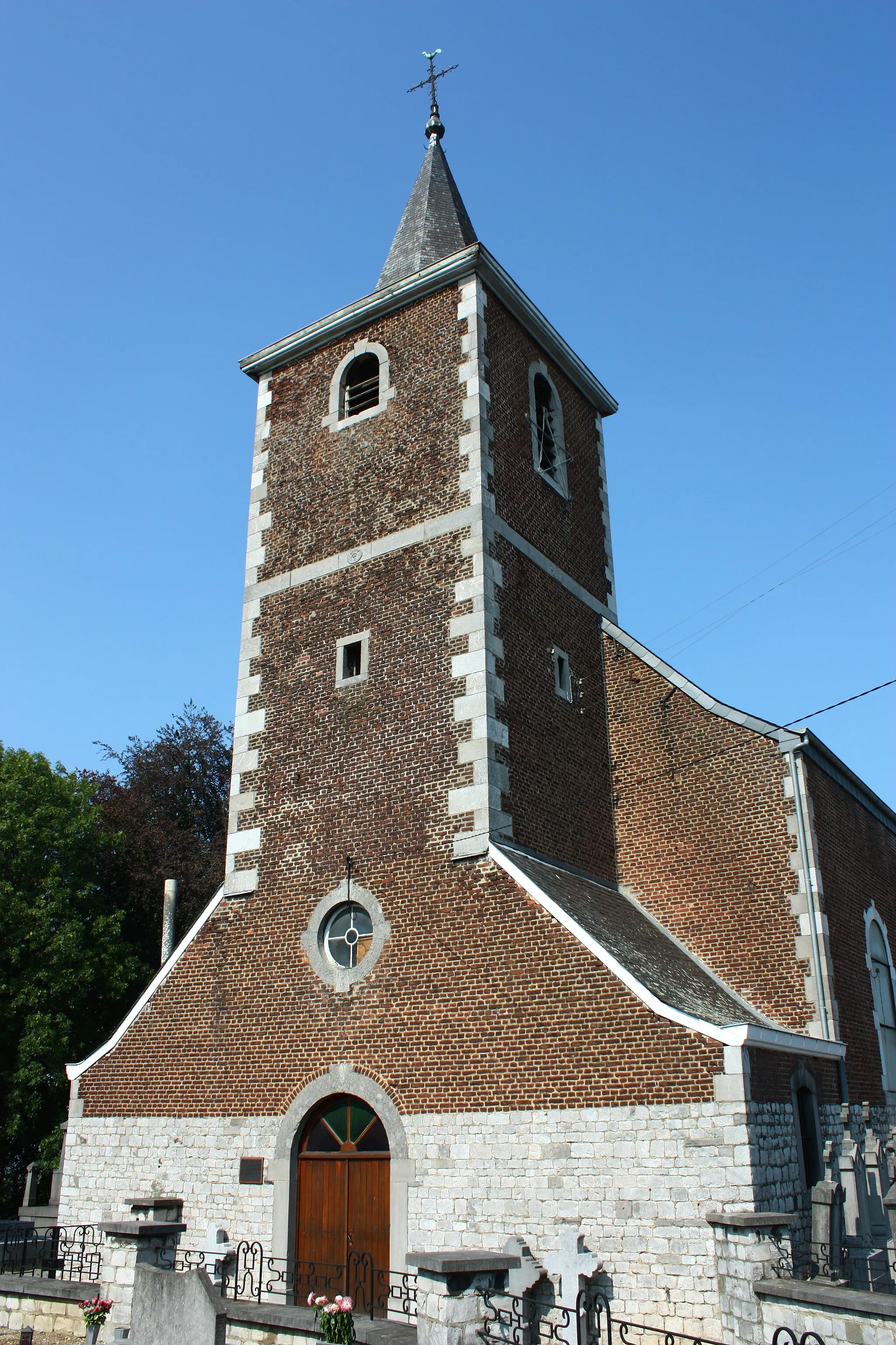 Photo showing: L'Église Saint-Firmin située à Richelle, dans la province de Liège, en Belgique. L'orgue de l'église est classée au n°62108-CLT-0011-01.