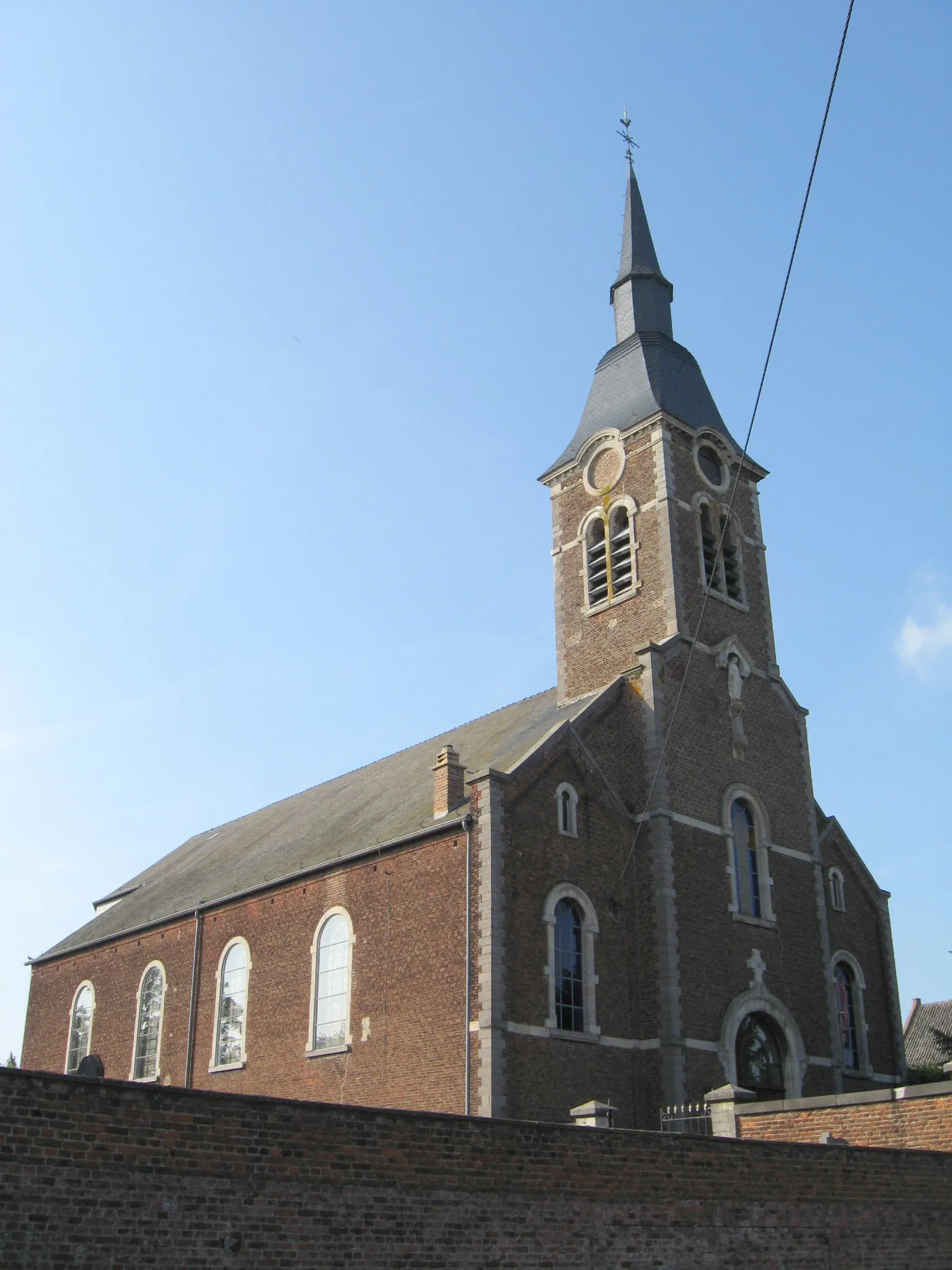 Photo showing: Church of Saint Theobald in Jandrenouille, Jandrain-Jandrenouille, Orp-Jauche, Walloon Brabant, Belgium