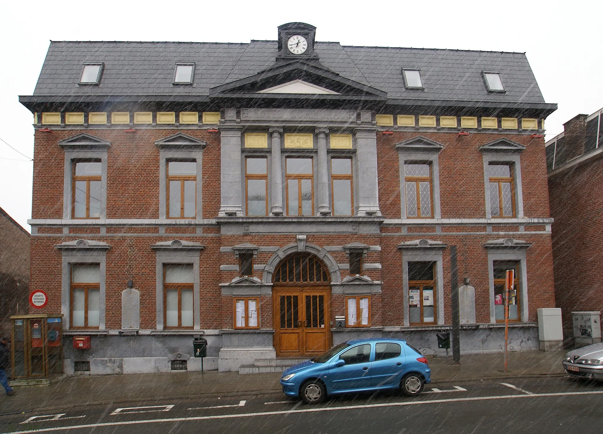 Photo showing: Grâce-Hollogne (Belgium): Town hall