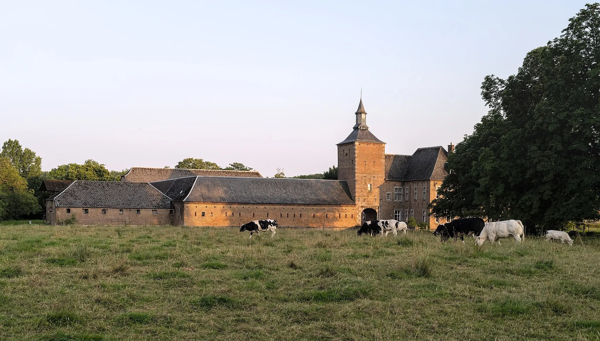 Photo showing: This photo of immovable heritage has been taken in the Walloon Region