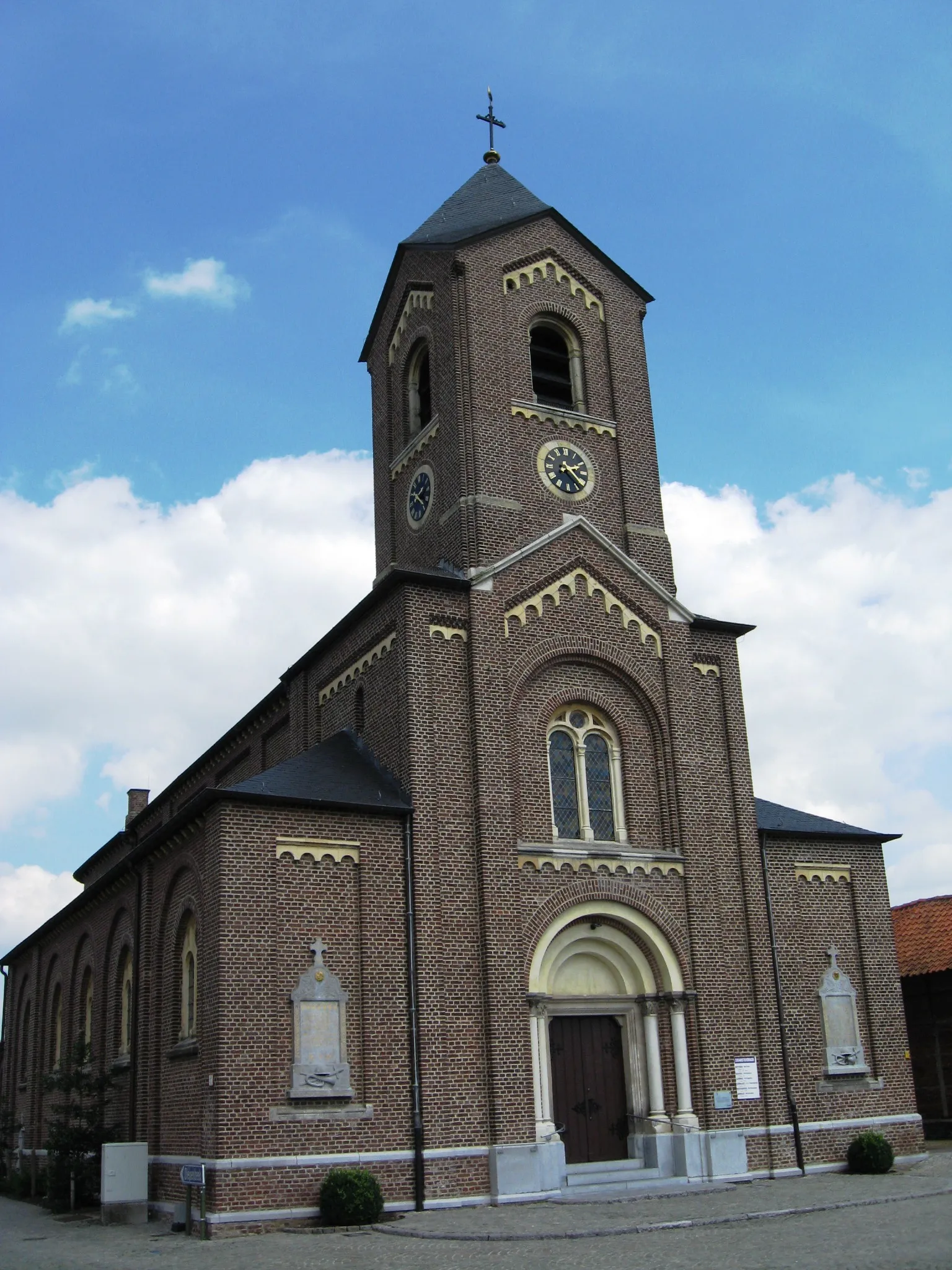 Photo showing: Church of the Assumption of Saint Mary in Vliermaalroot, Kortessem, Limburg, Belgium