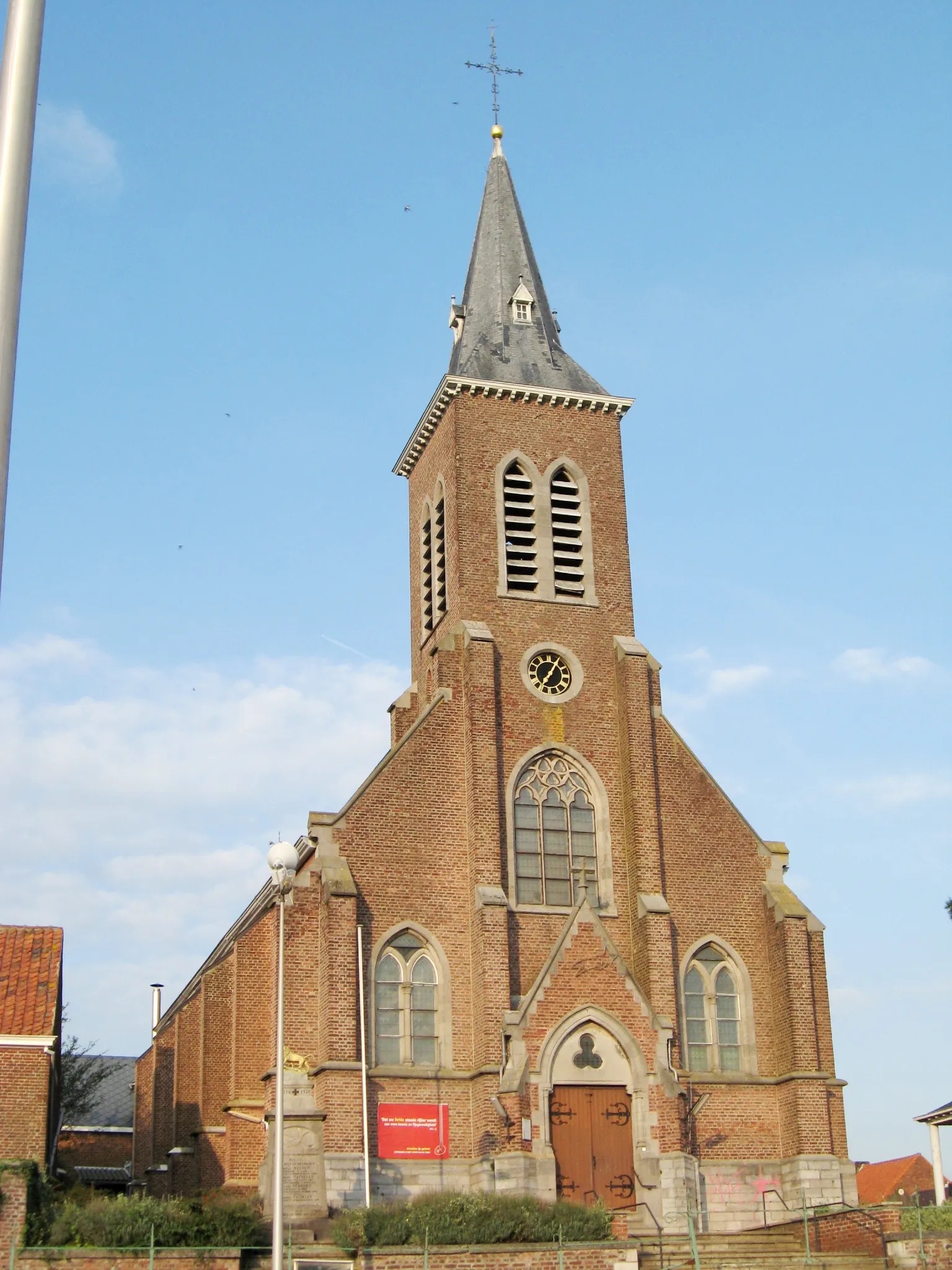 Photo showing: Church of Saint Saturninus in Mielen-boven-Aalst, Gingelom, Limburg, Belgium