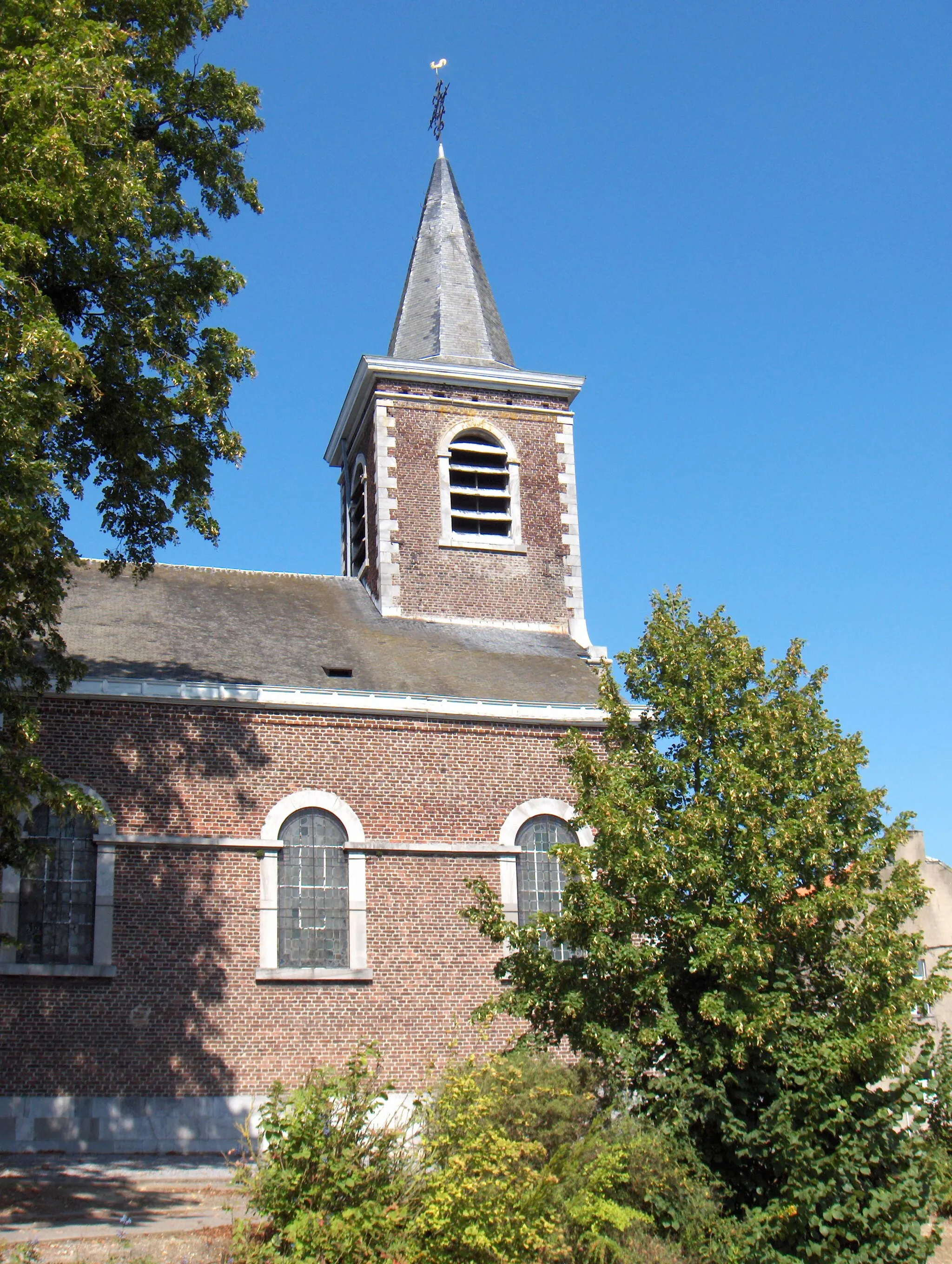 Photo showing: Marneffe (Ortsteil der Gemeinde Burdinnen, Prov. Lüttich, Belgien), Dorfkirche aus 1851 (église de l'Immaculée Conception)