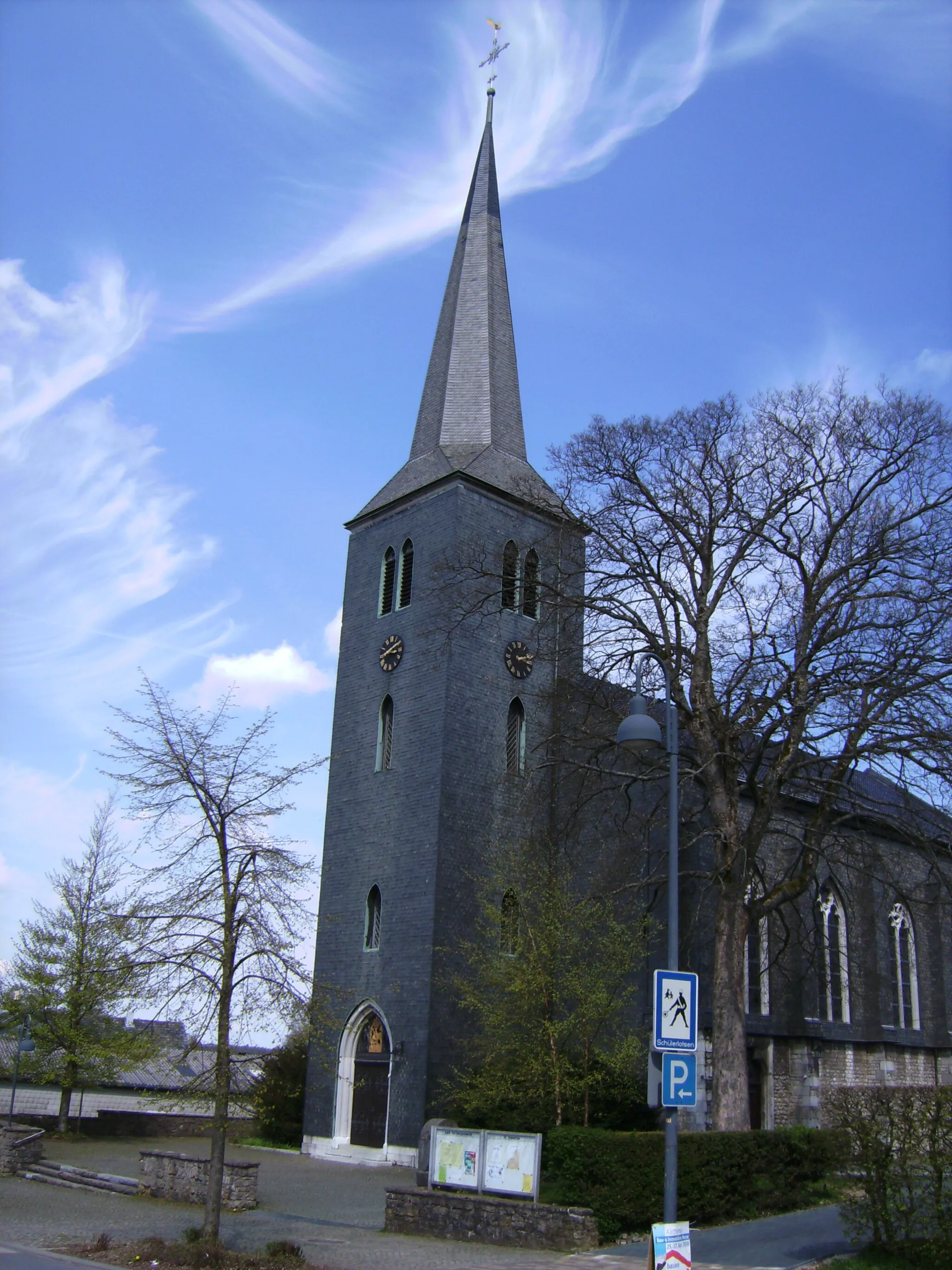 Photo showing: Roetgen, church