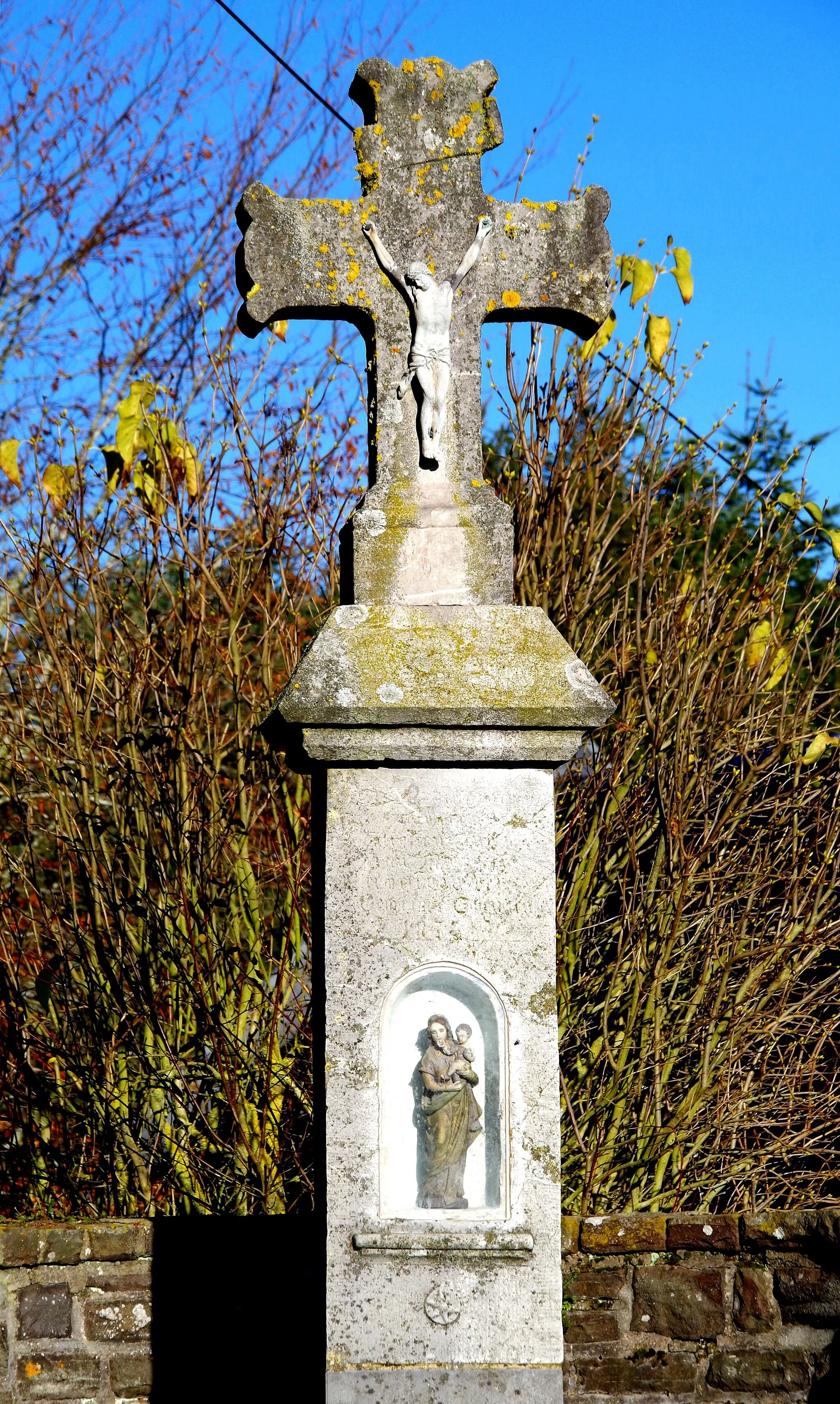 Photo showing: Scheuren, Wegekreuz