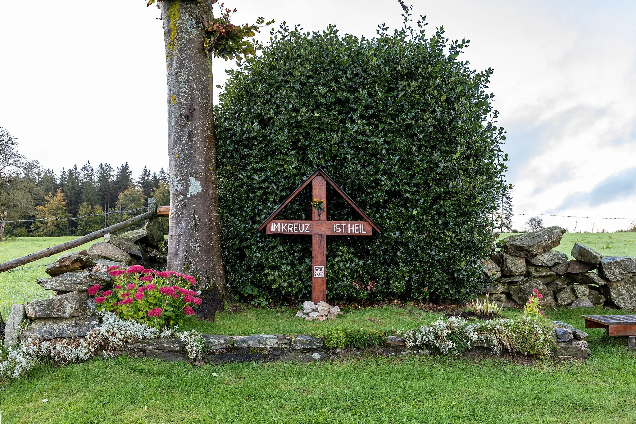 Photo showing: Eifel view Steling in Mützenich, Monschau, North Rhine-Westphalia, Germany