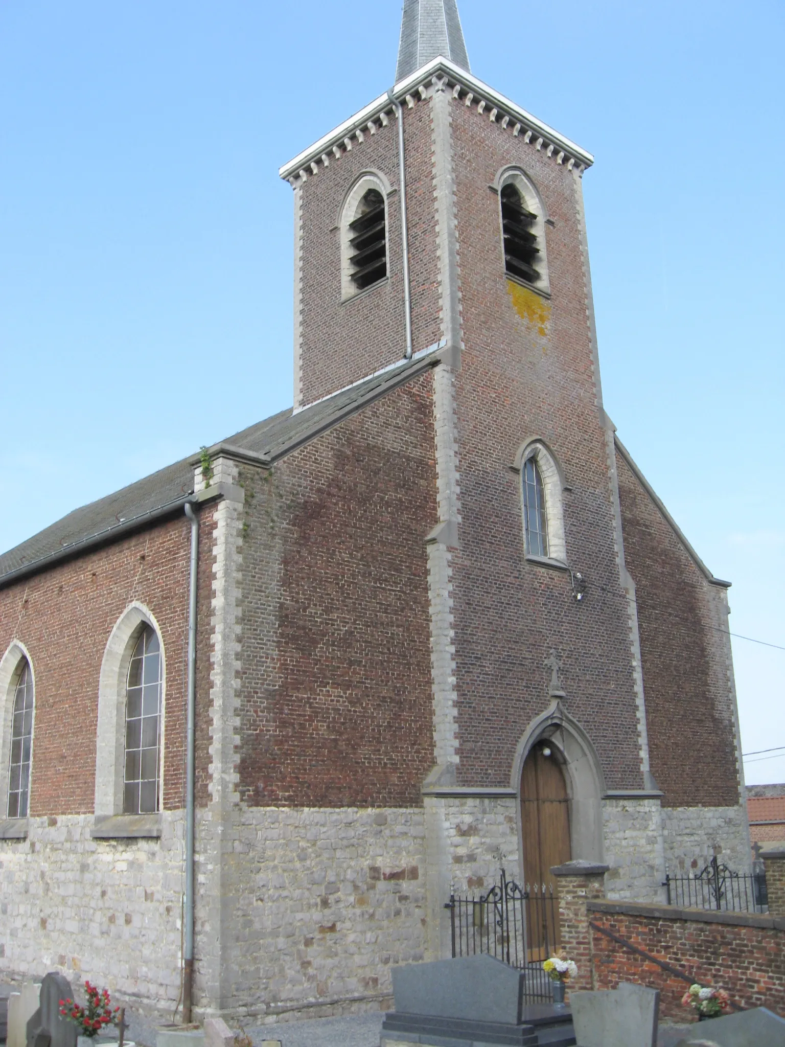 Photo showing: Church of Saint Lambert in Nodrenge, Marilles, Orp-Jauche, Walloon Brabant, Belgium