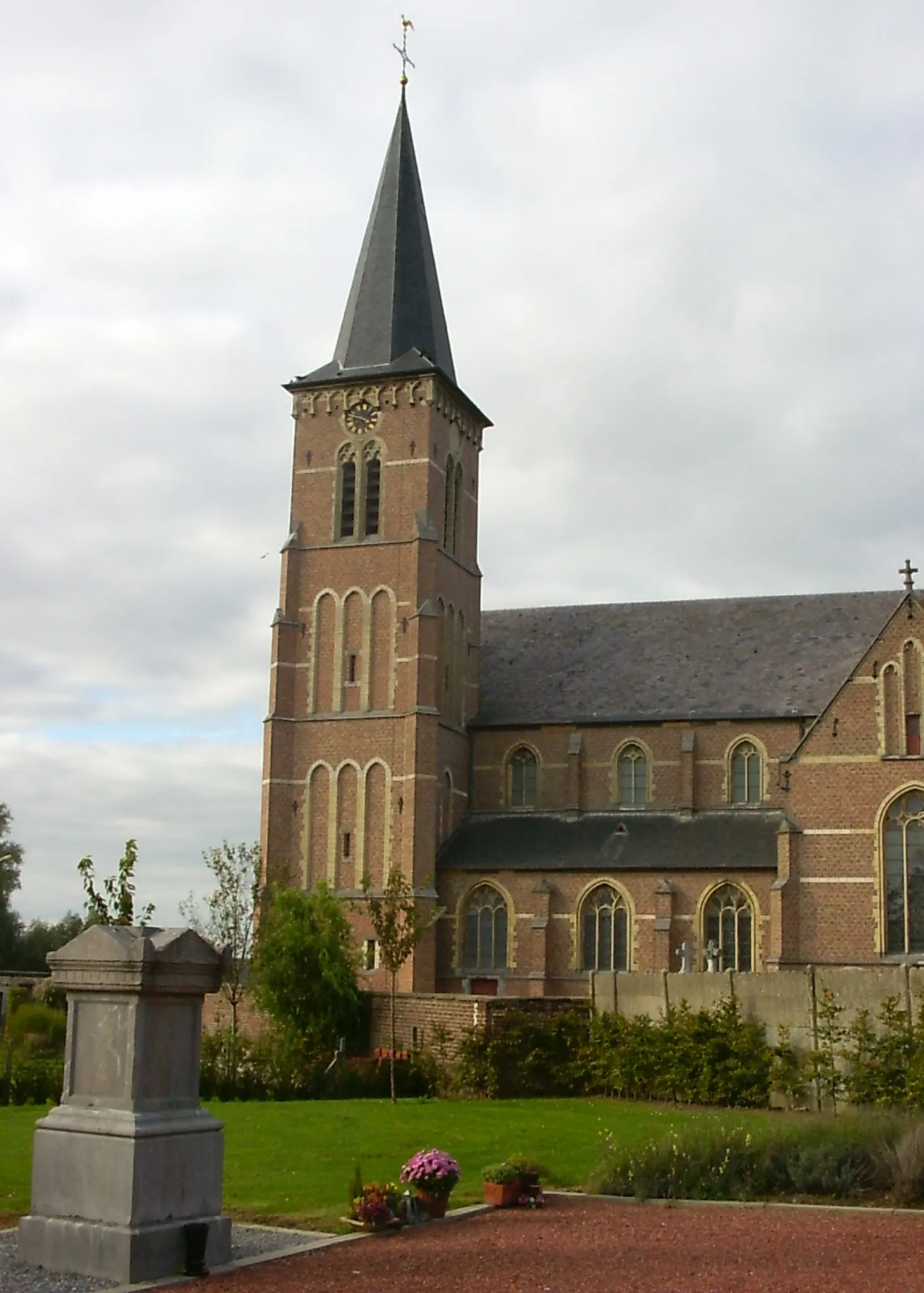 Photo showing: Sint-Martinuskerk te Heers - eigen foto