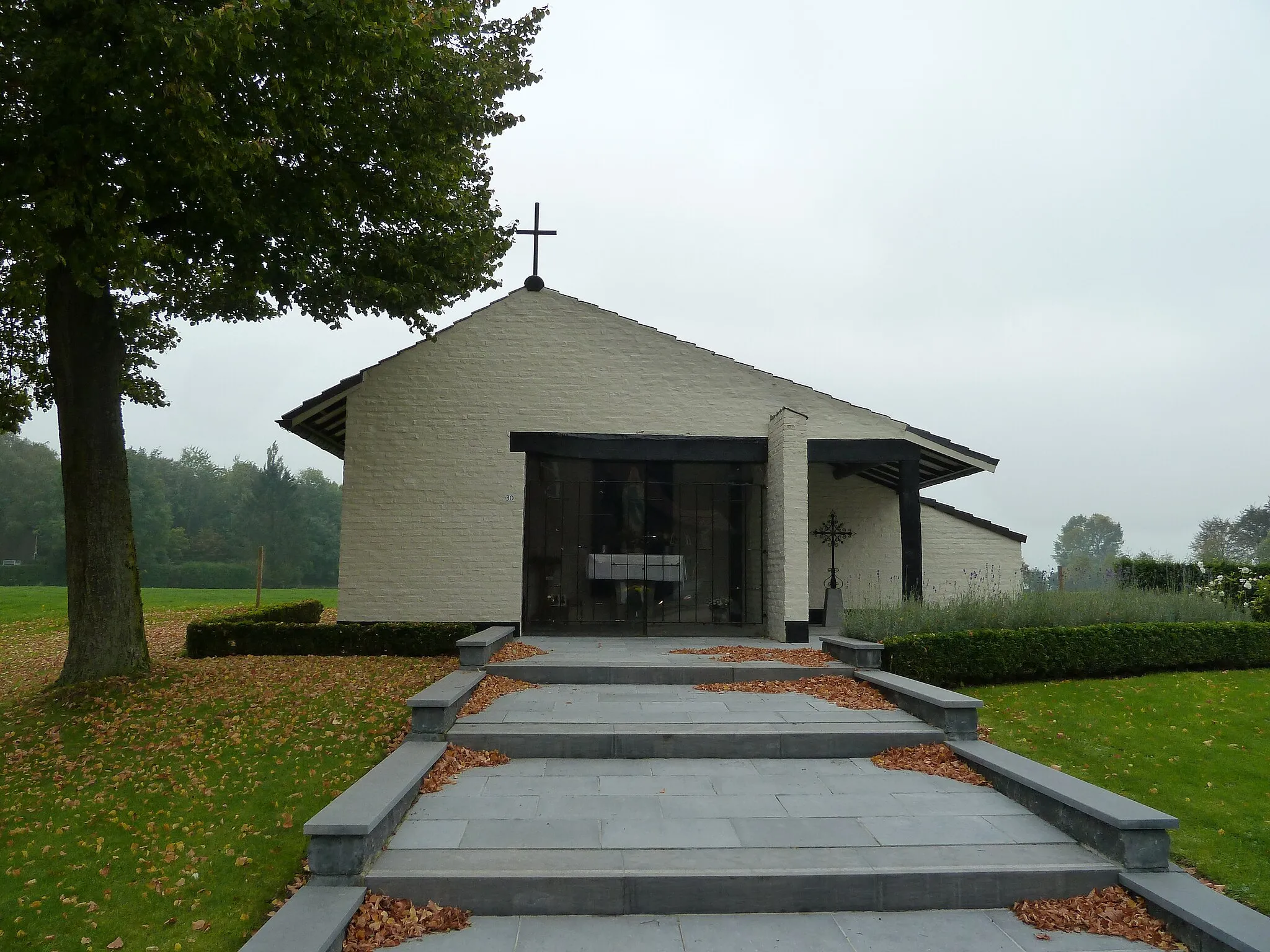 Photo showing: Chapel at crossing Kutersteenweg-Terlinderstraat, Terlinden, Limburg, the Netherlands