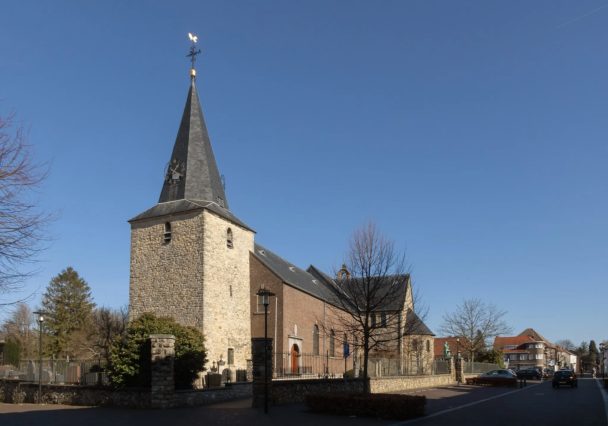 Photo showing: Voerendaal, church: the Sint-Laurentiuskerk