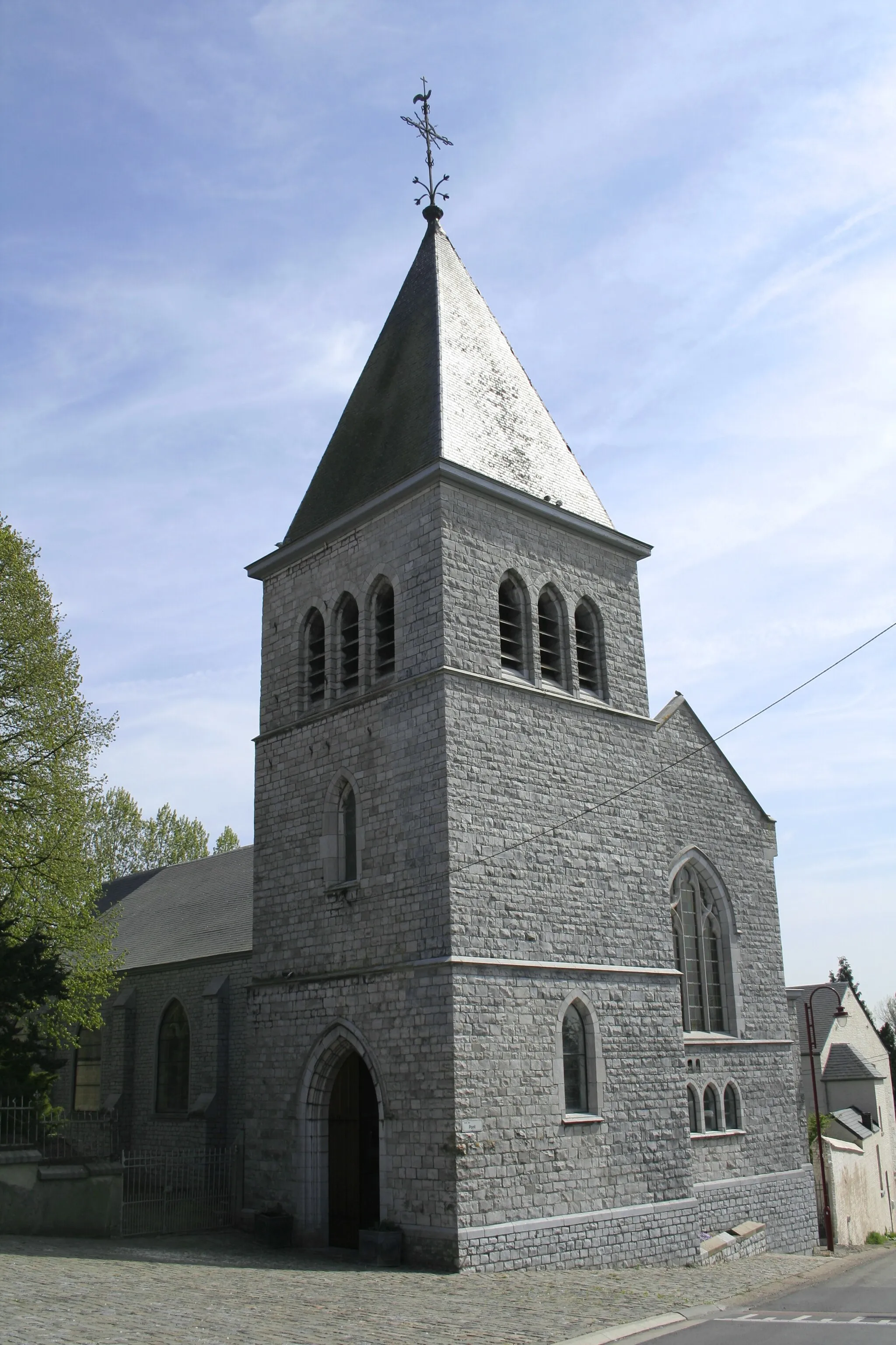 Photo showing: Latinne (Belgium), the church.