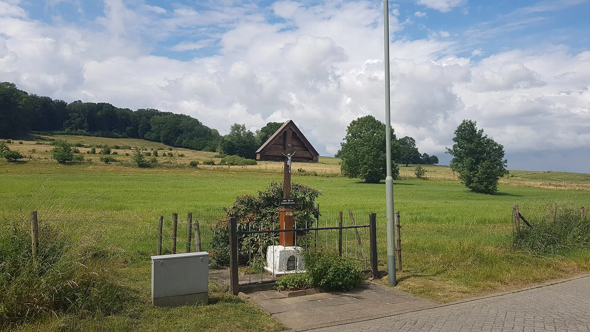 Photo showing: wegkruis Dal Bissenweg-Luberg, Dal, Mechelen-Schweiberg, Nederland