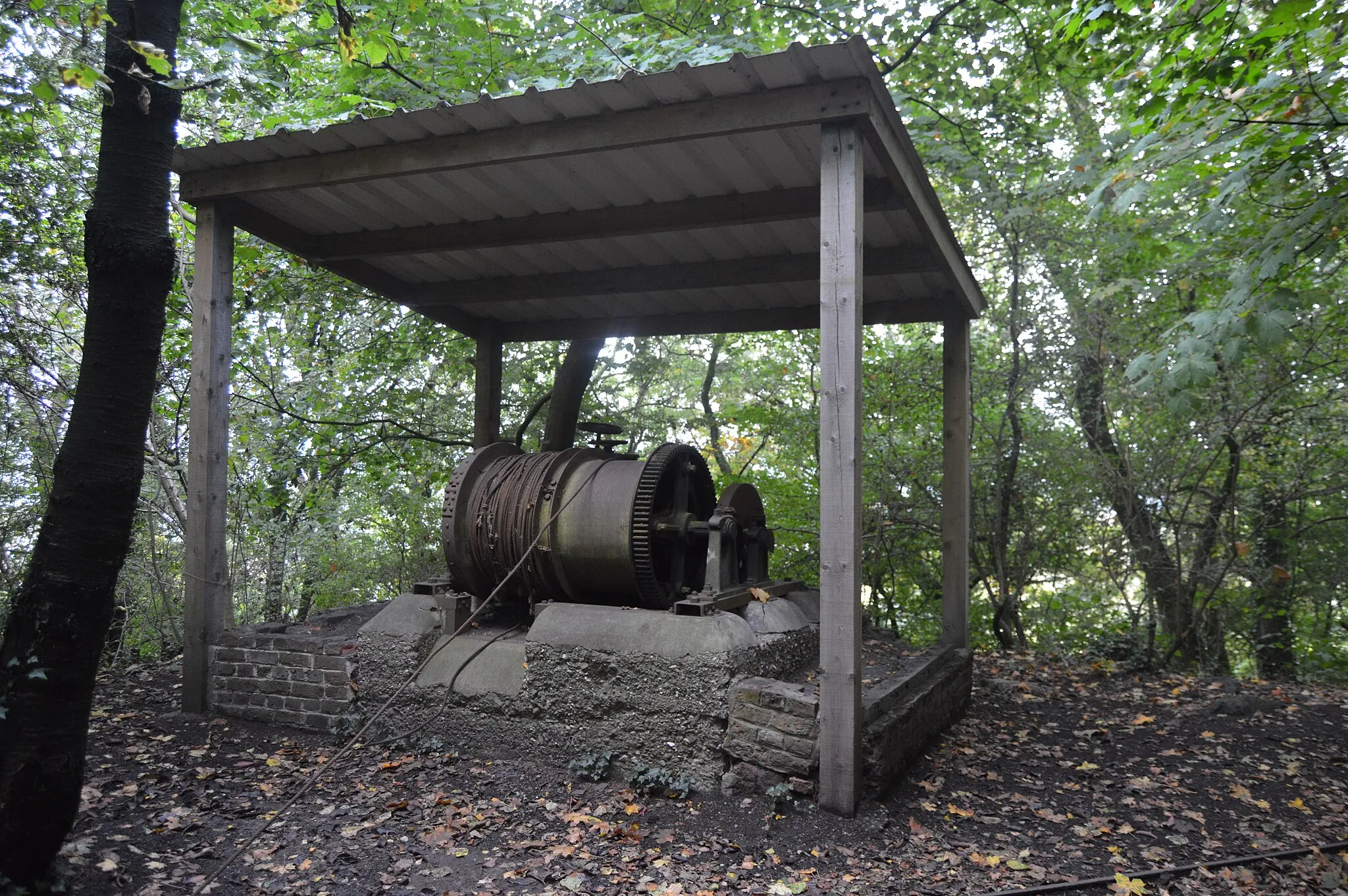 Photo showing: Ancient pit of the Bas-Bois coal mine in Soumagne, Belgium