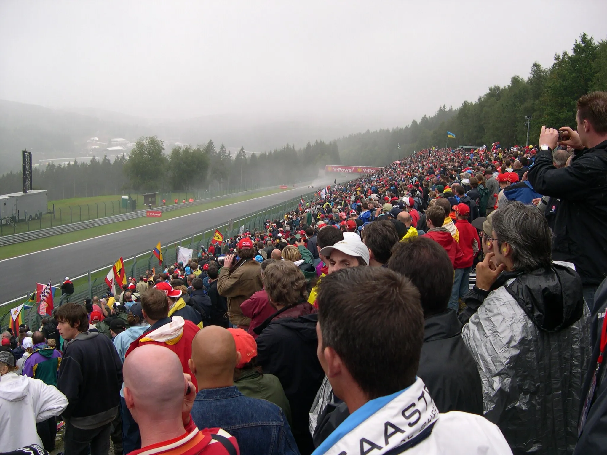 Photo showing: Publiek op Spa-Francorchamps