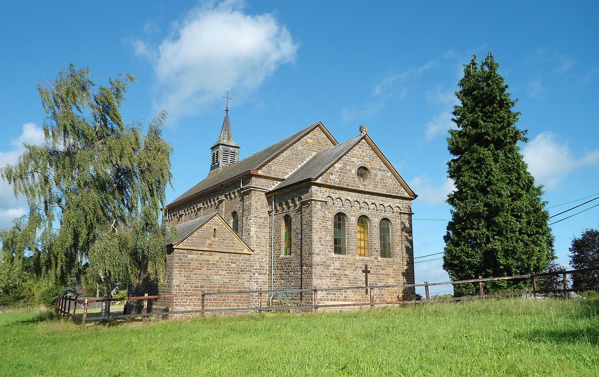 Photo showing: Chapelle de Housssonloge