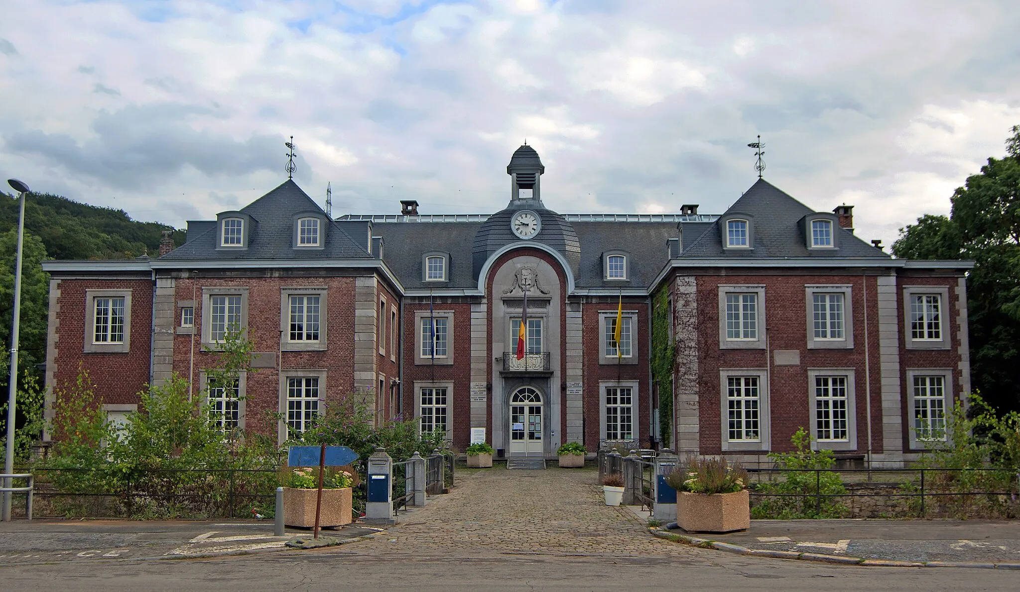 Photo showing: Château de Péralta, Angleur, Belgique.