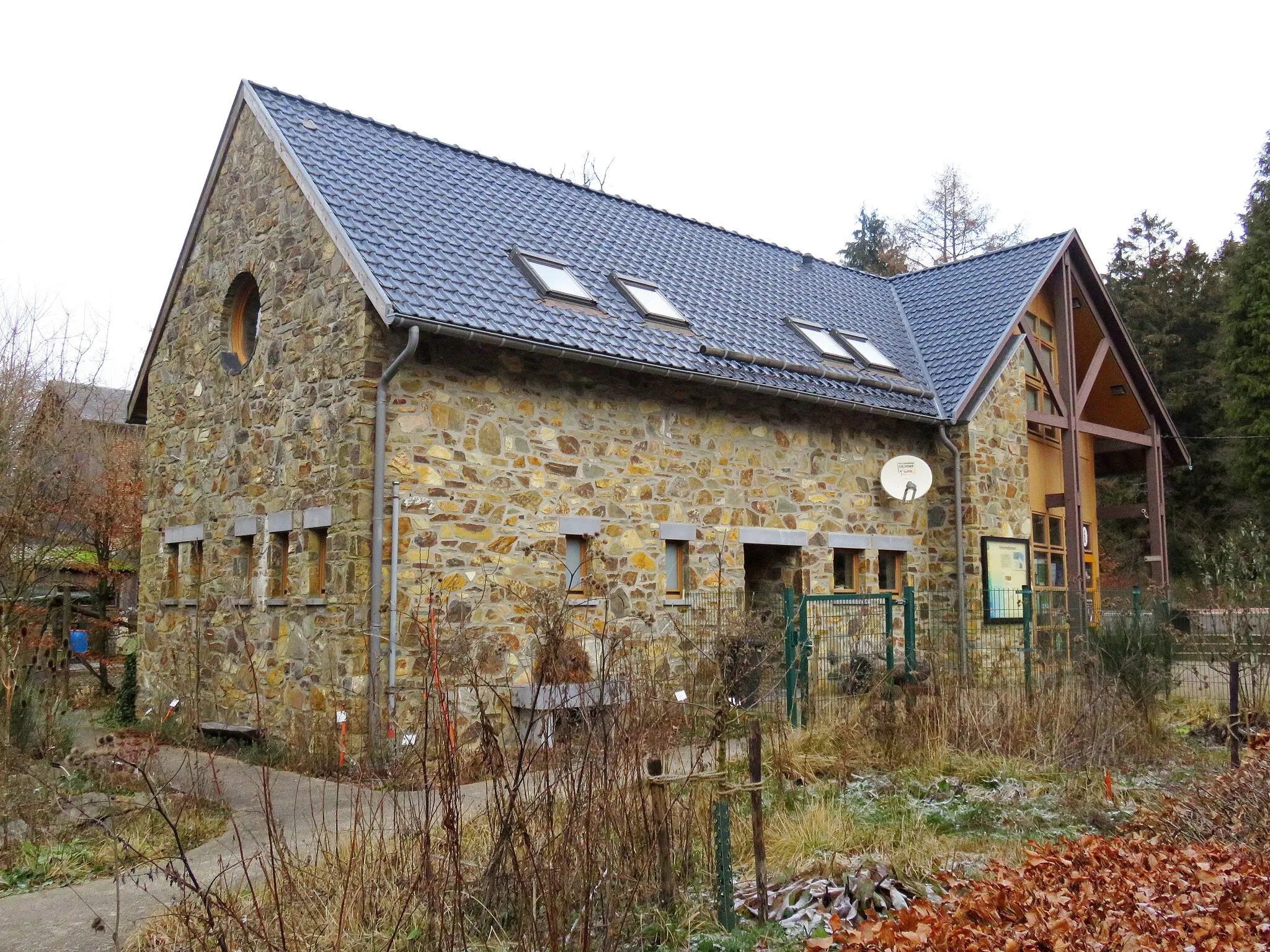 Photo showing: Haus Ternell. On the road from Eupen to Monschau.