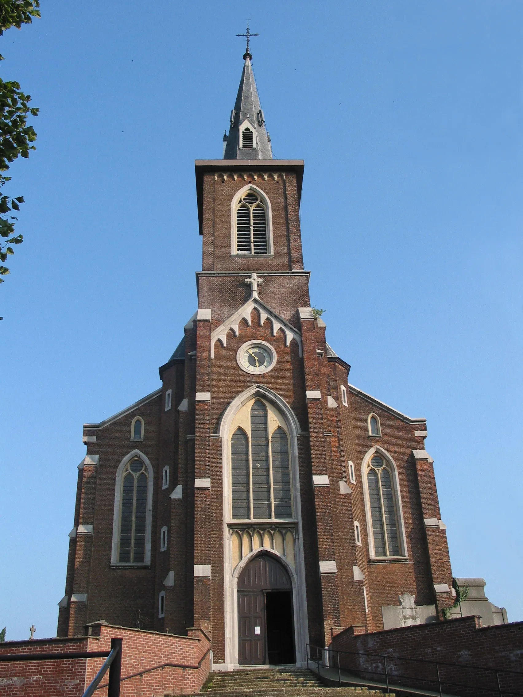 Photo showing: Horion-Hozémon (Belgium), the St. Sauveur church (XIXth century).