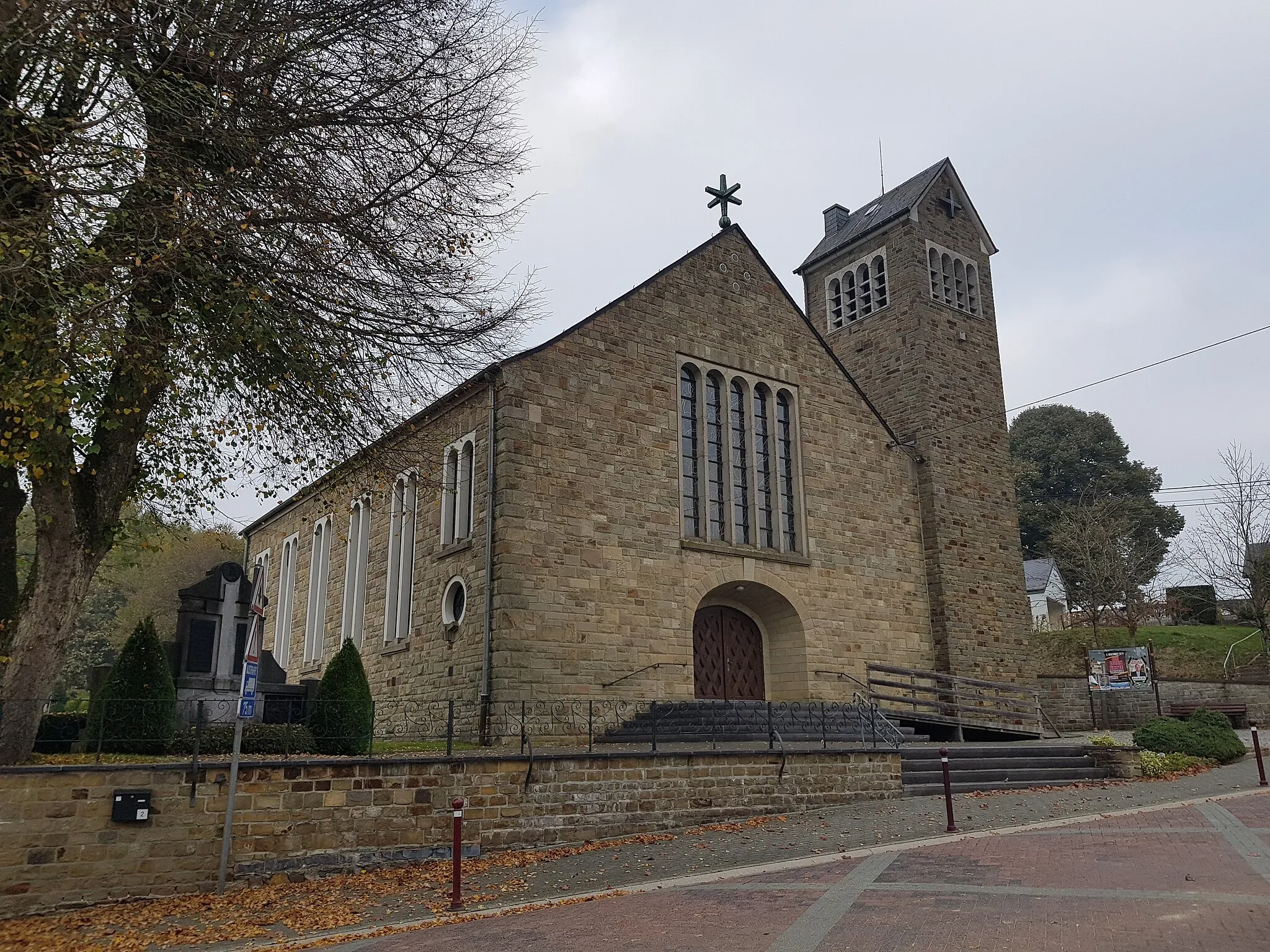 Photo showing: Kirche St. Kornelius, Rodt, Sankt Vith, Belgien